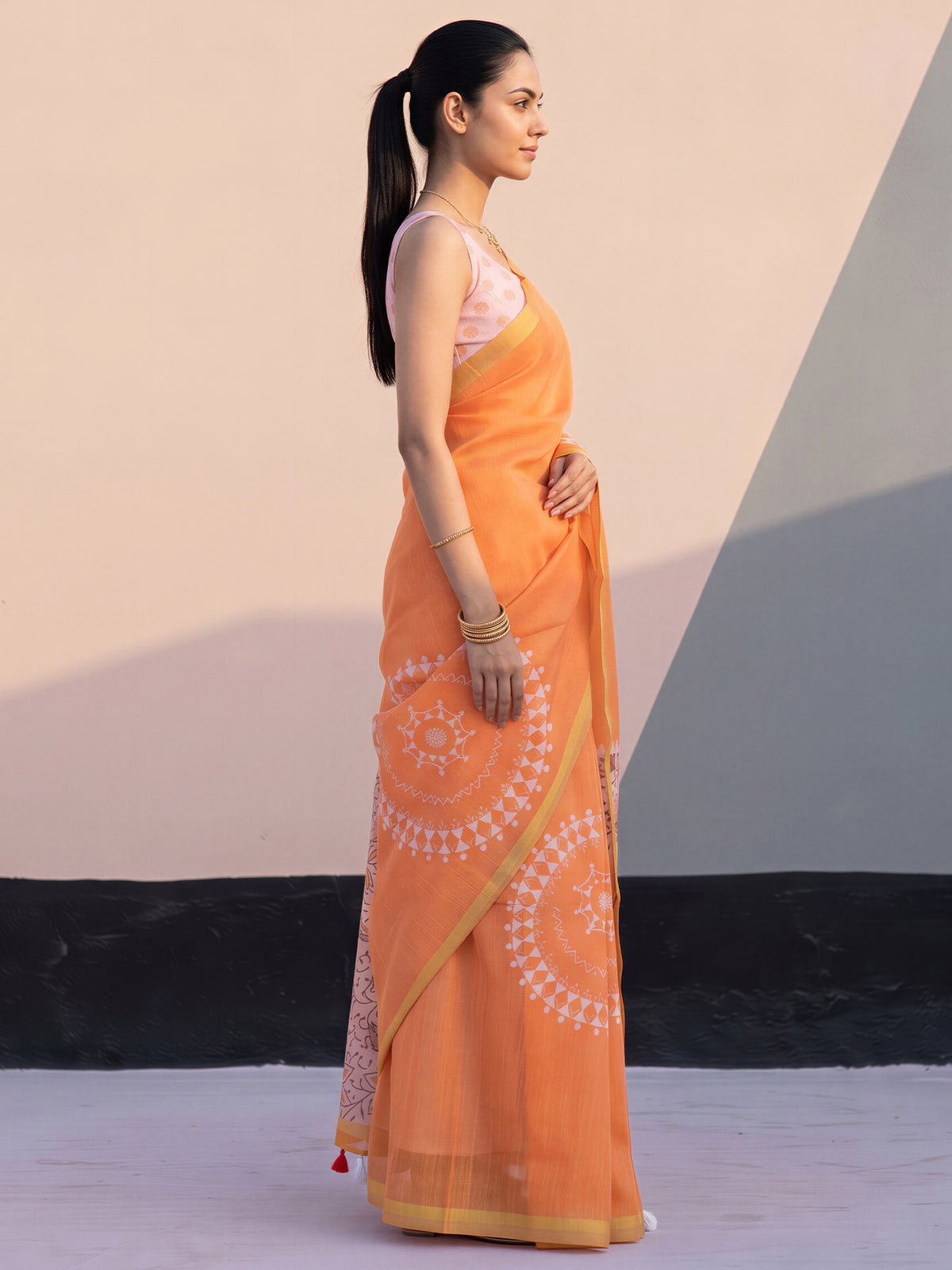 Orange Cotton Blend saree – detail view 2