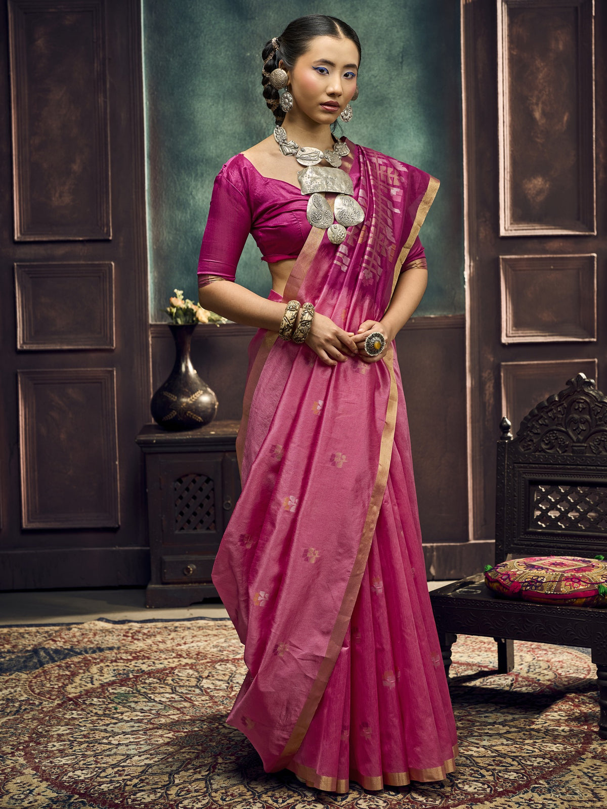 Pink silk blend saree view 4
