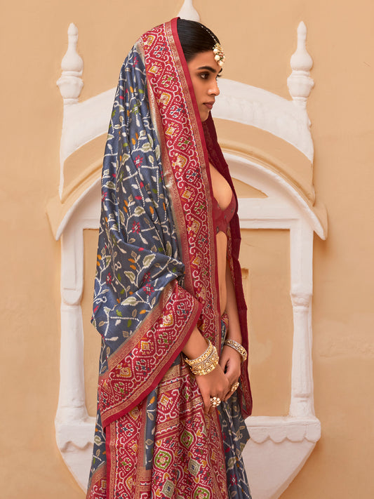 Grey Silk Blend saree – detail view 1