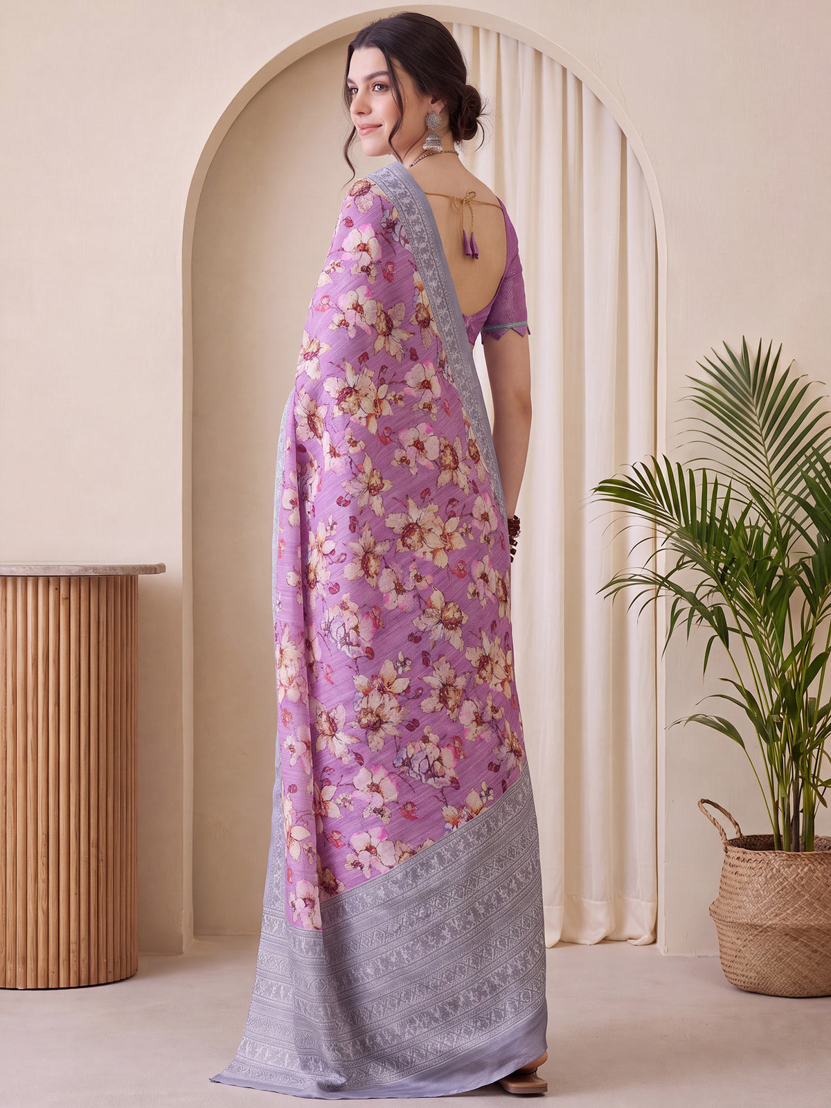 Lavender Silk Blend saree – detail view 1