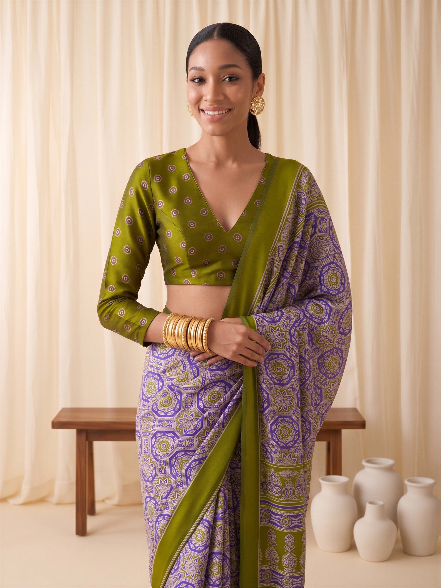 Purple Crepe saree – detail view 4