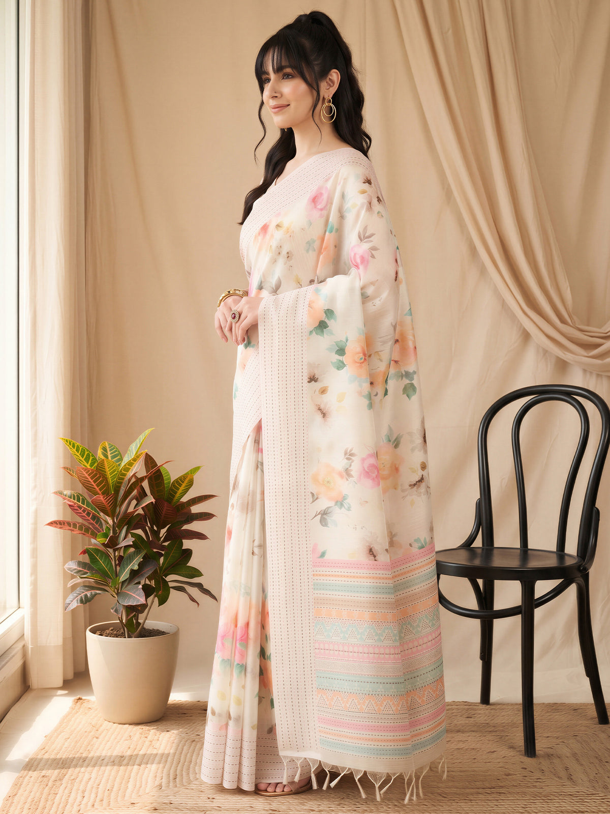 Off White Silk Cotton saree – detail view 2