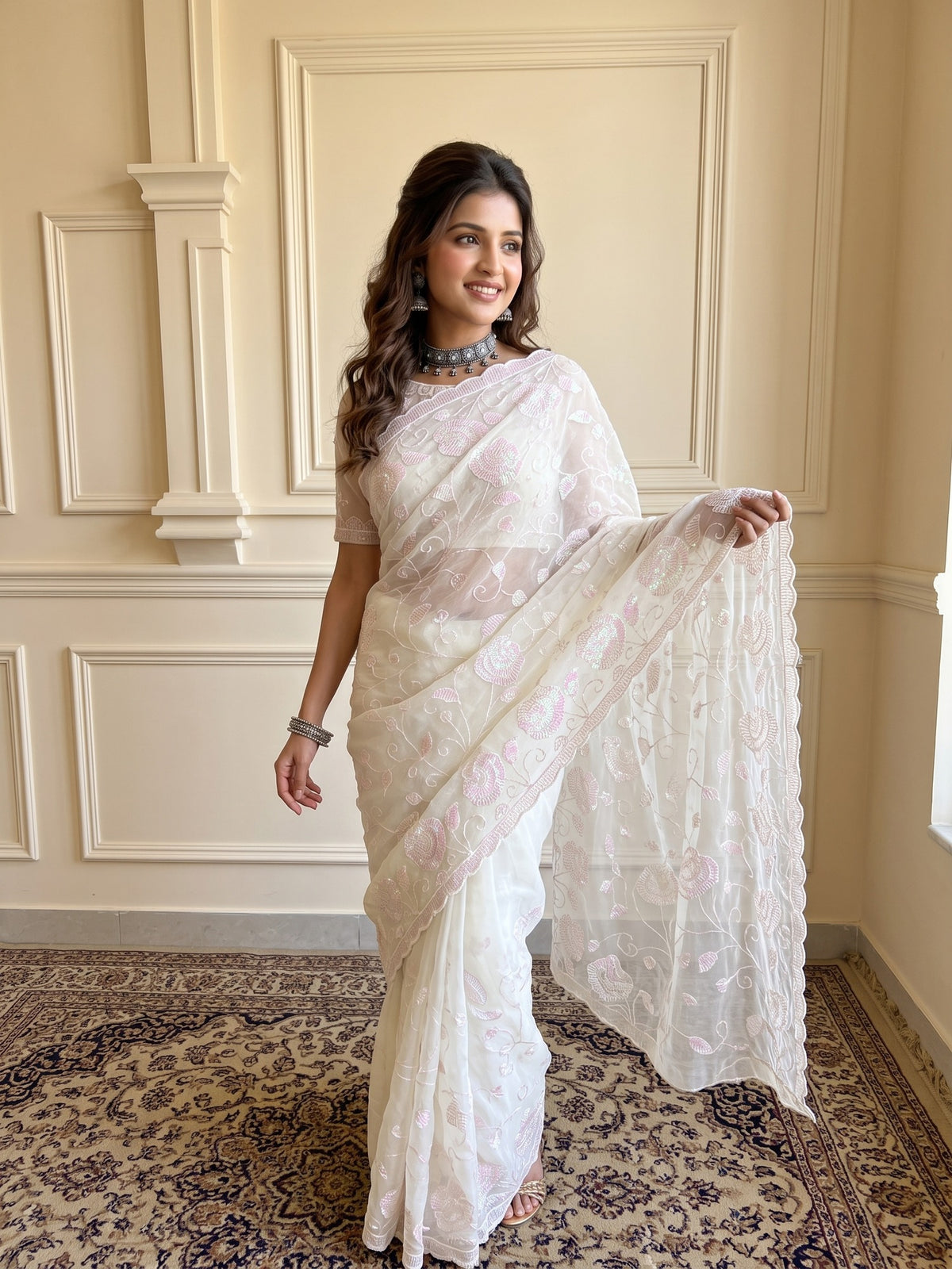 Off White Georgette saree – detail view 2