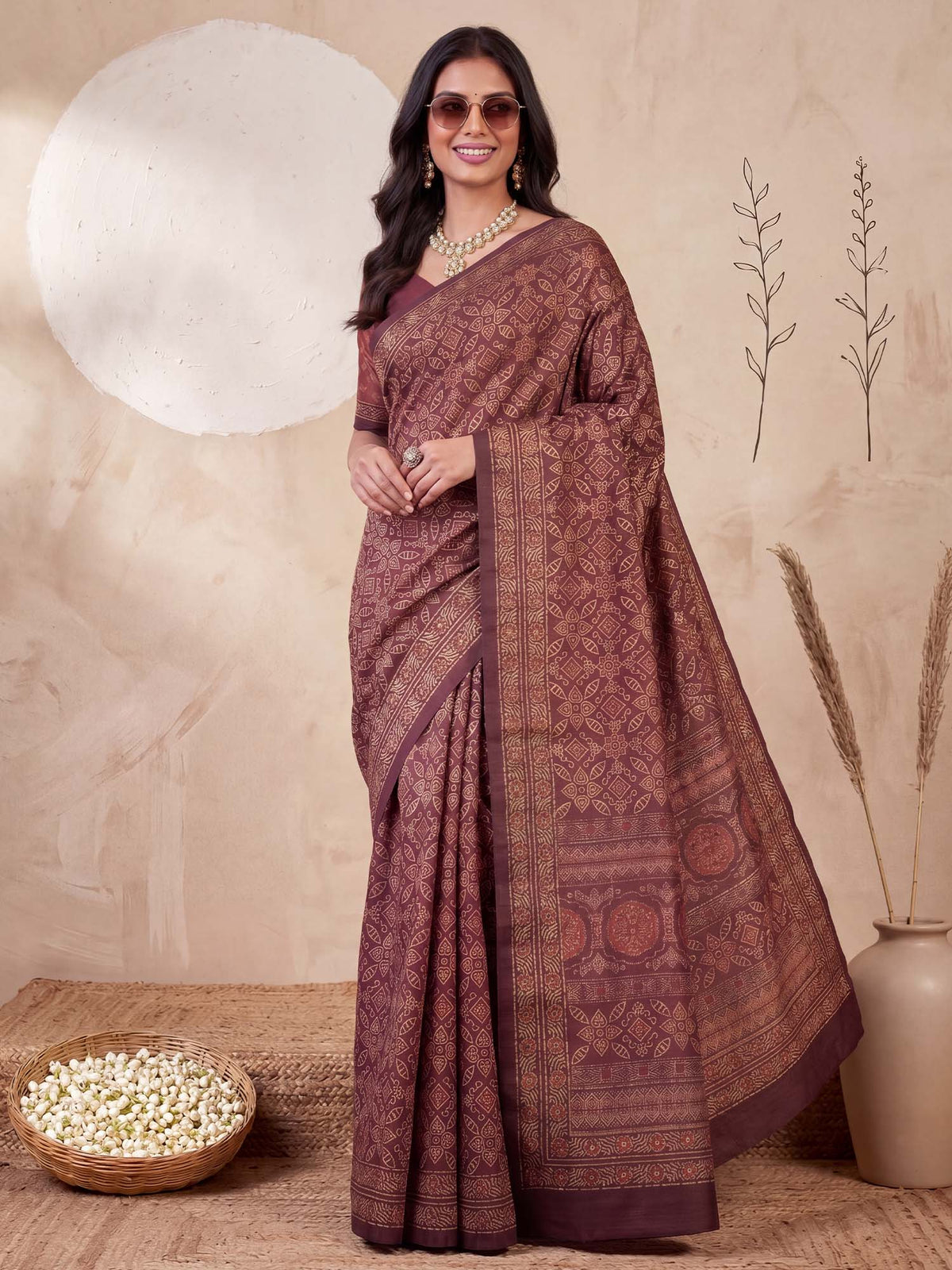Maroon Silk Blend saree – detail view 2