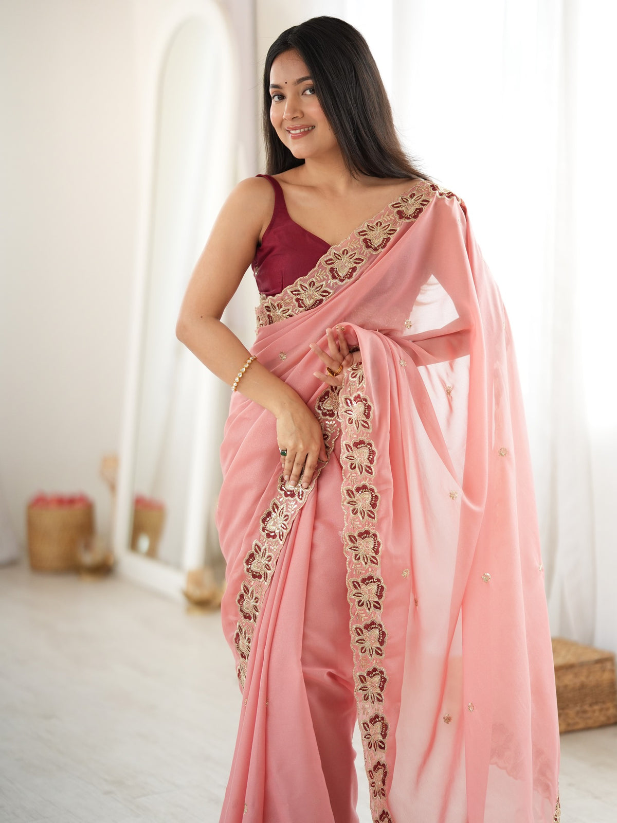 Peach Georgette saree – detail view 4