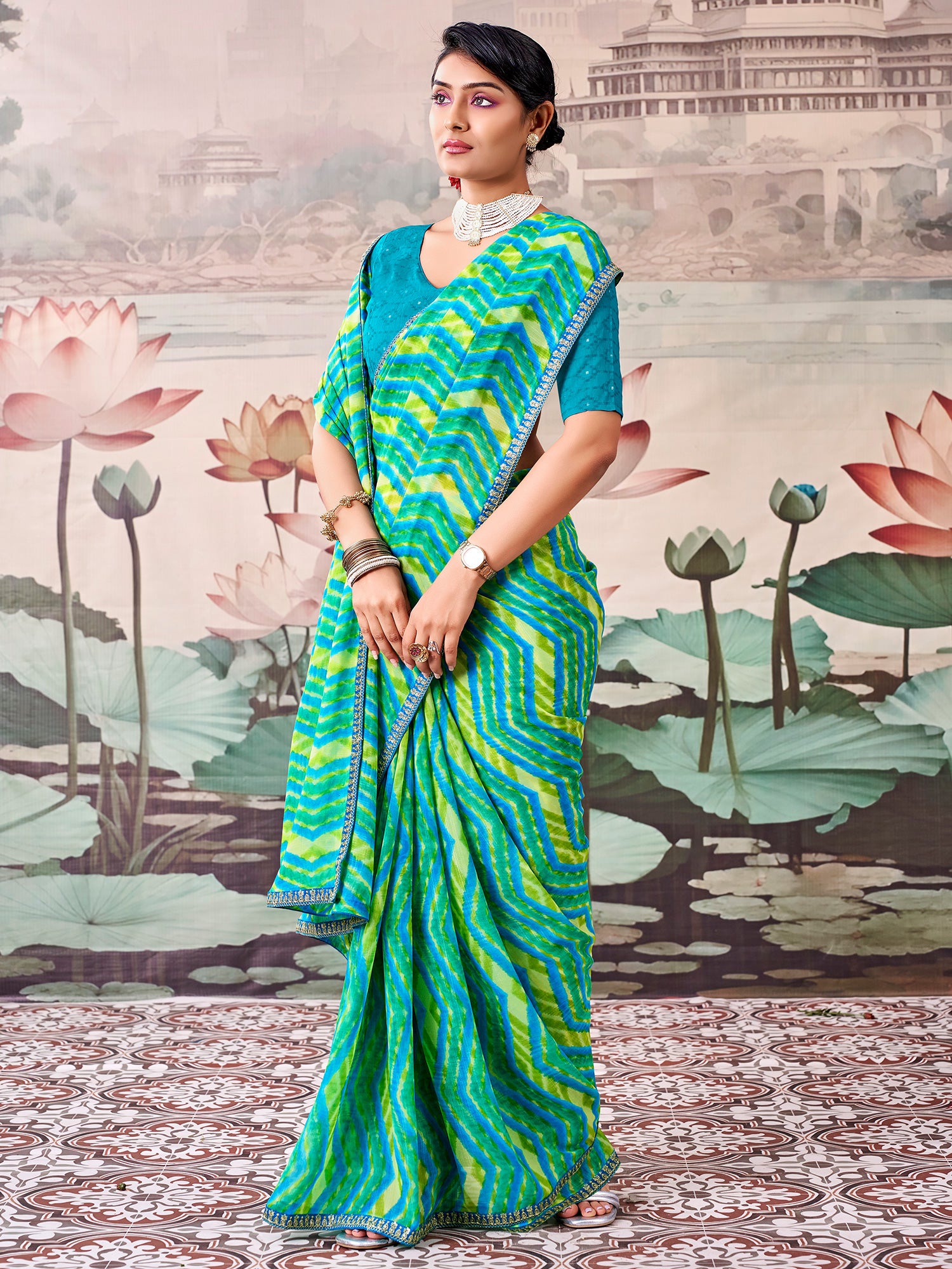 Multicolored Georgette saree – detail view 1