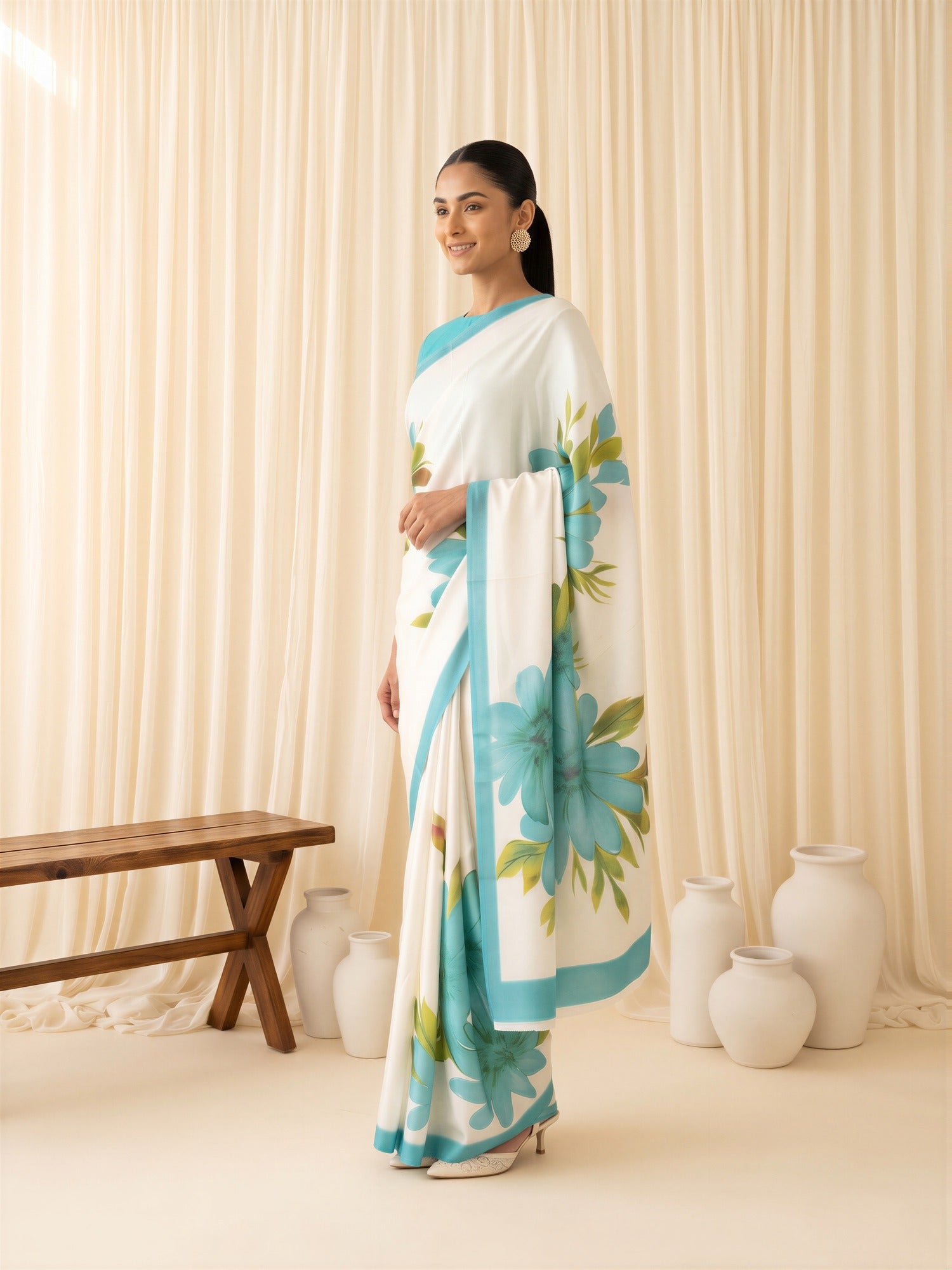 Turquoise Chiffon saree – detail view 2