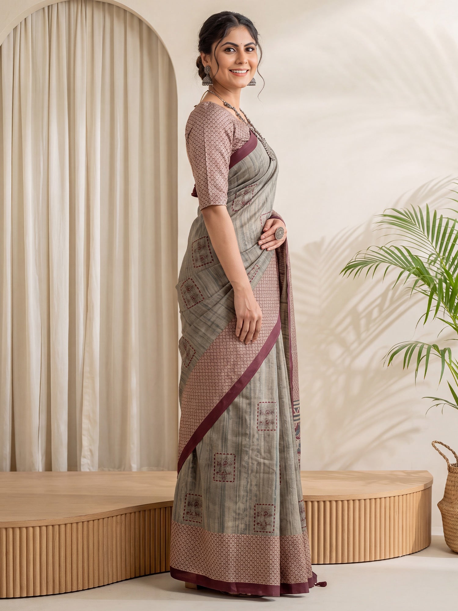 Light Green Silk Blend saree – detail view 2