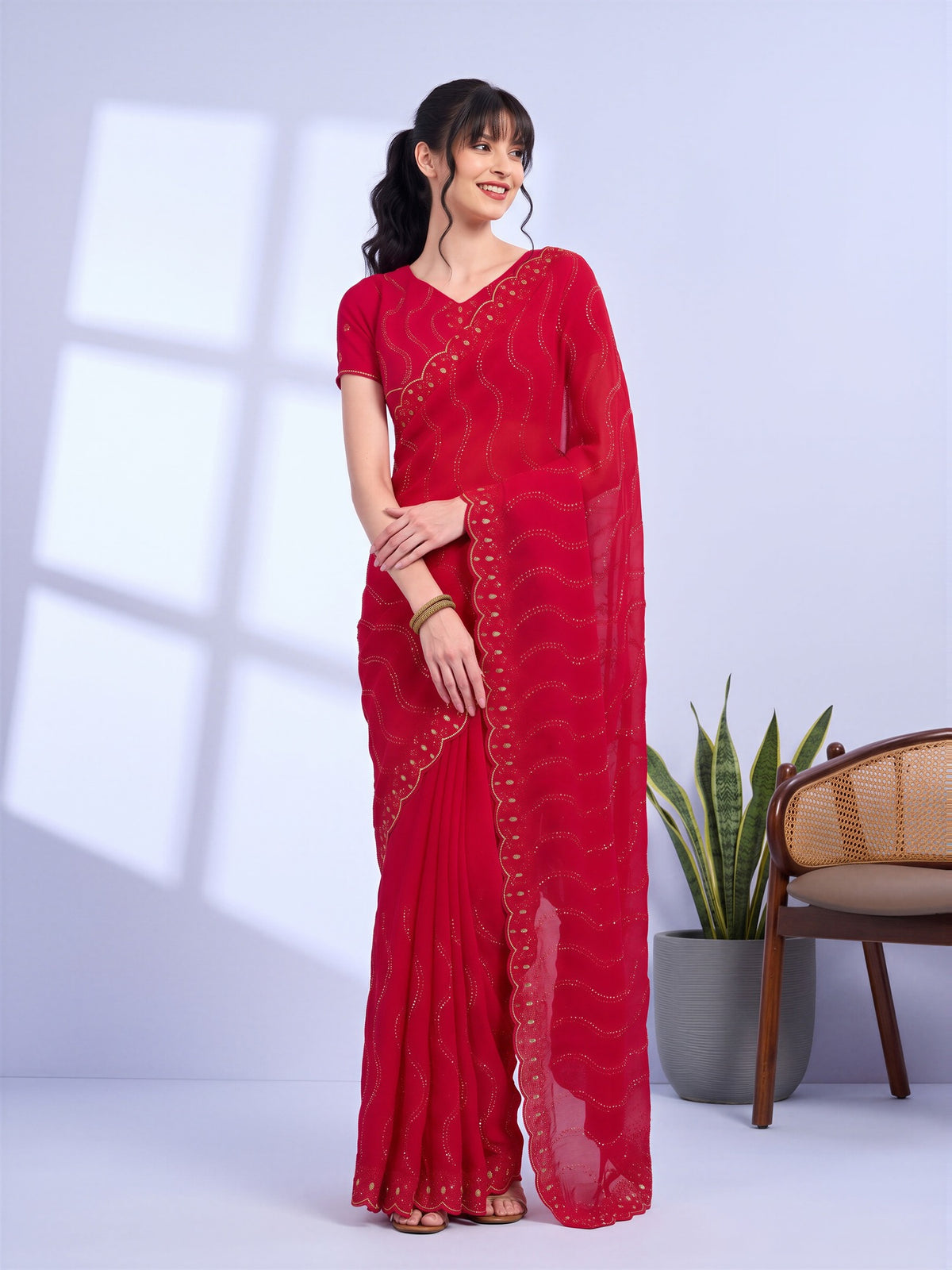 Red Tissue saree – detail view 3