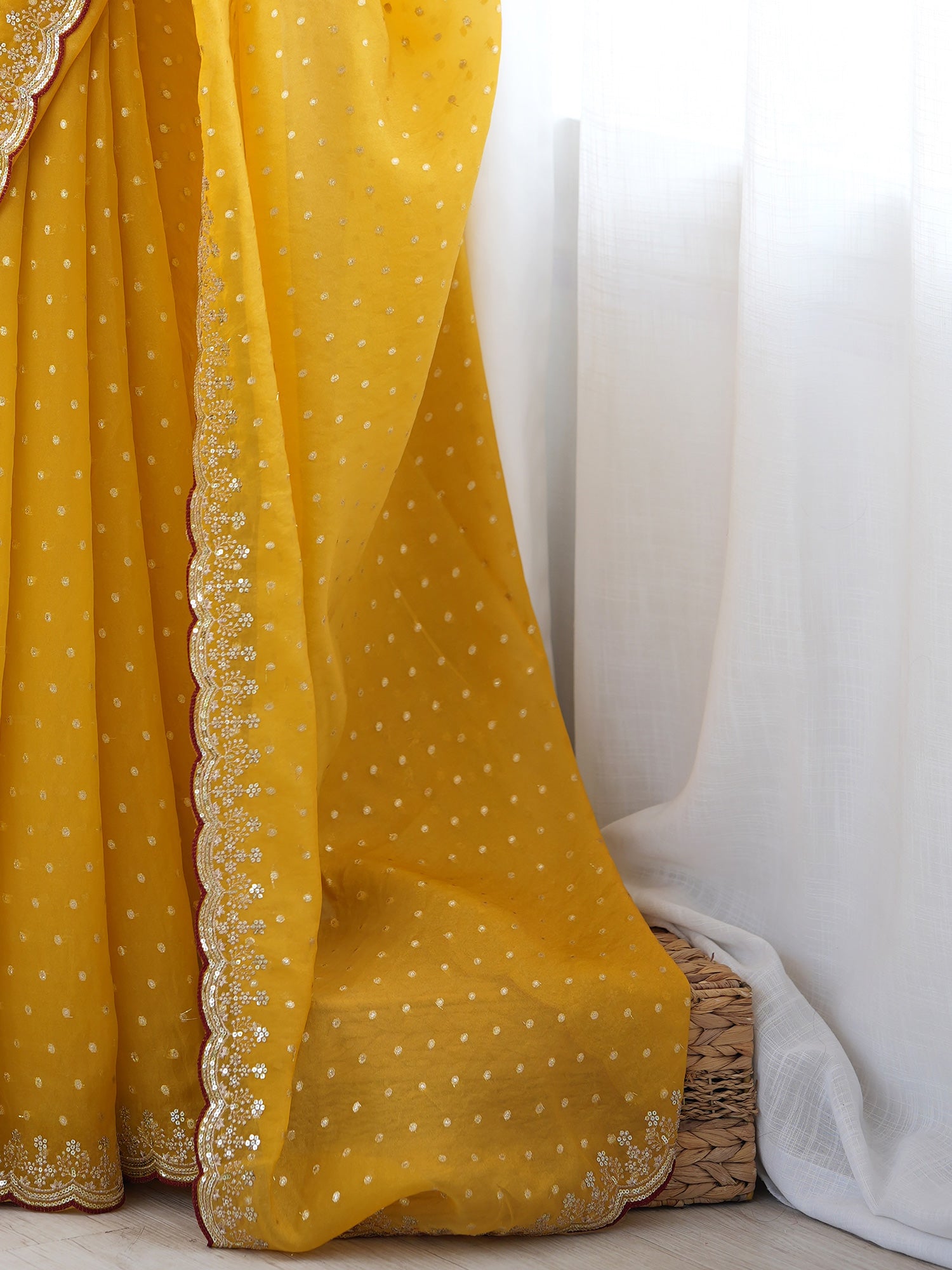 Yellow Silk Blend saree – detail view 5