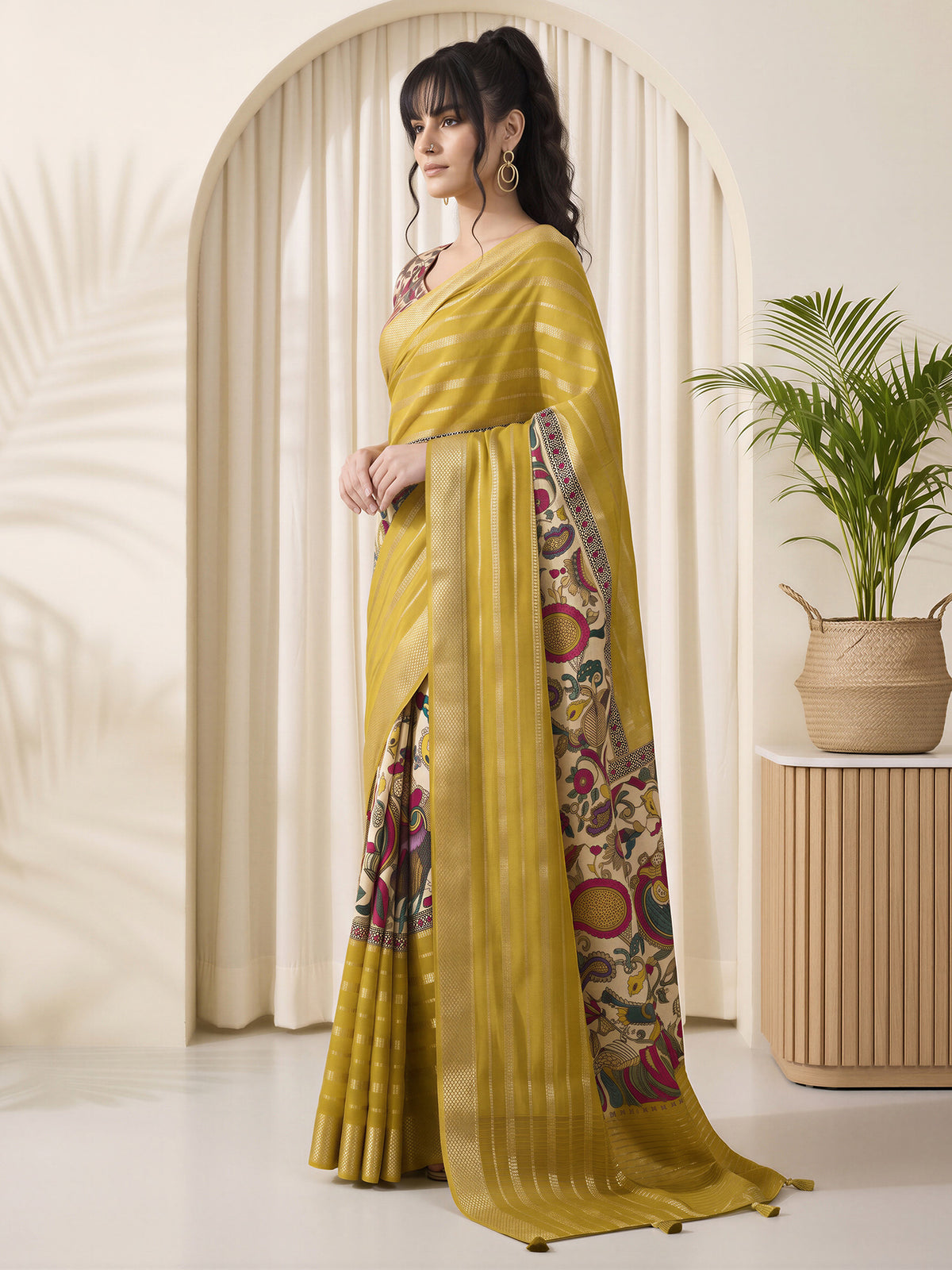 Mustard Viscose Silk saree – detail view 2