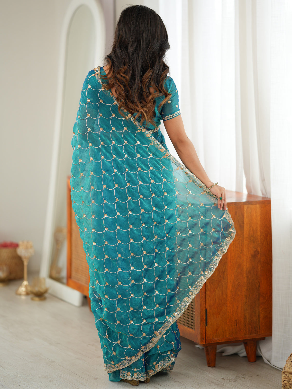 Teal Blue Tissue saree – detail view 1