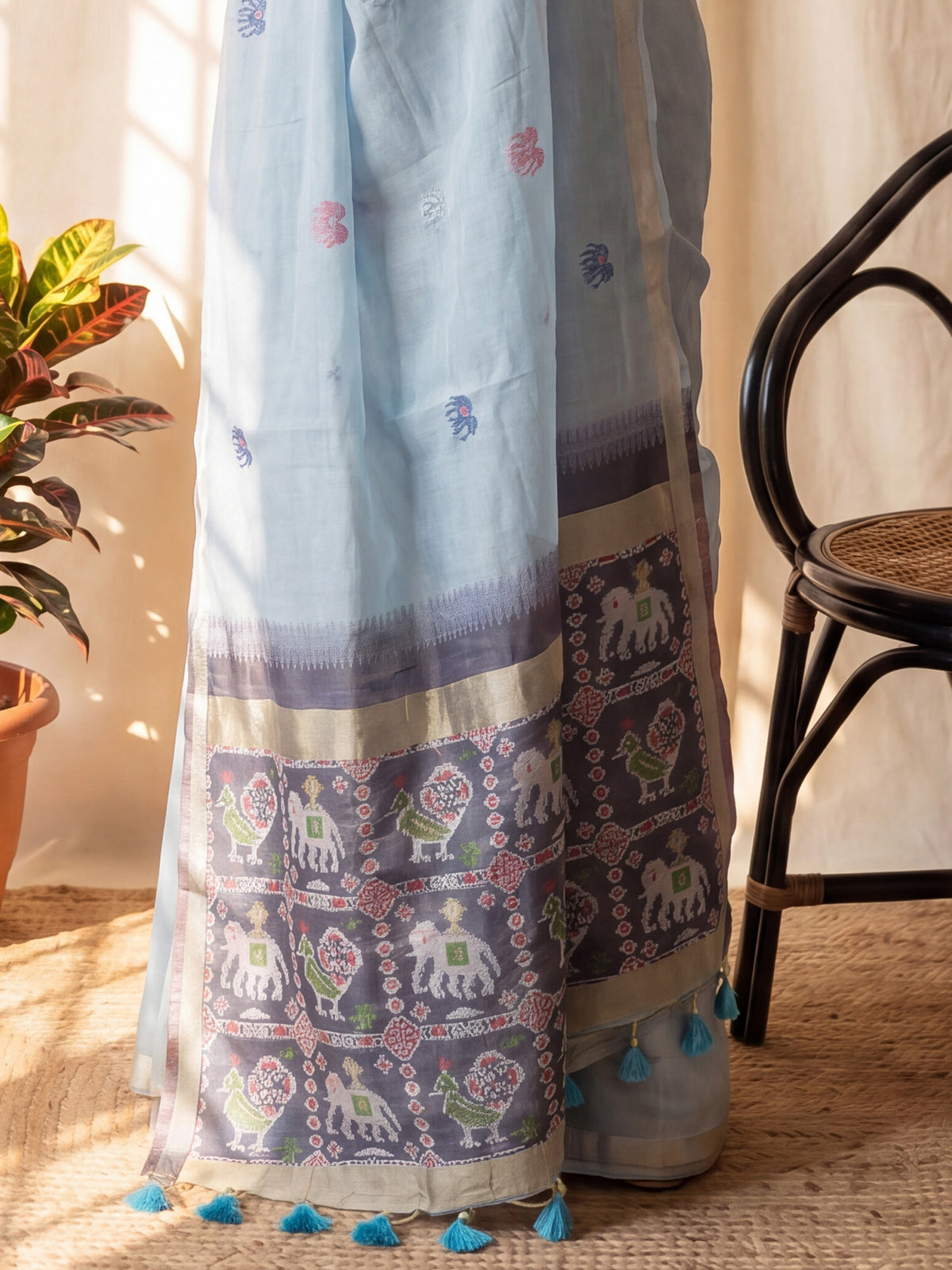 Light Blue Cotton saree – detail view 5