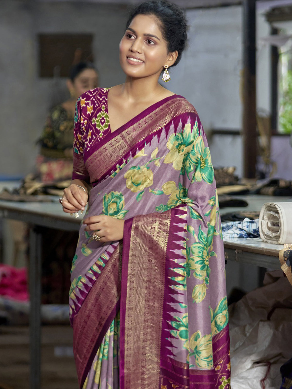 Mauve Tussar Silk saree – detail view 5