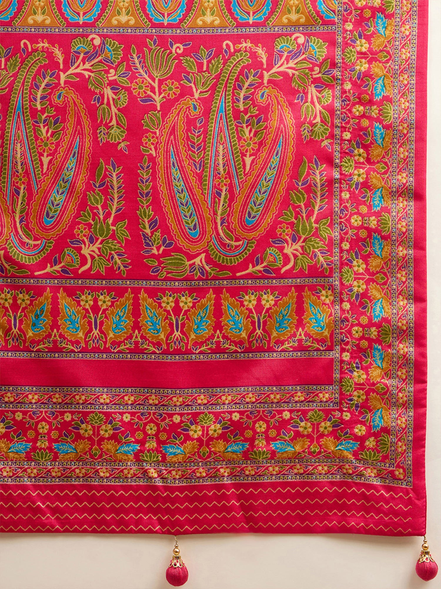 Pink Silk Blend saree – detail view 5