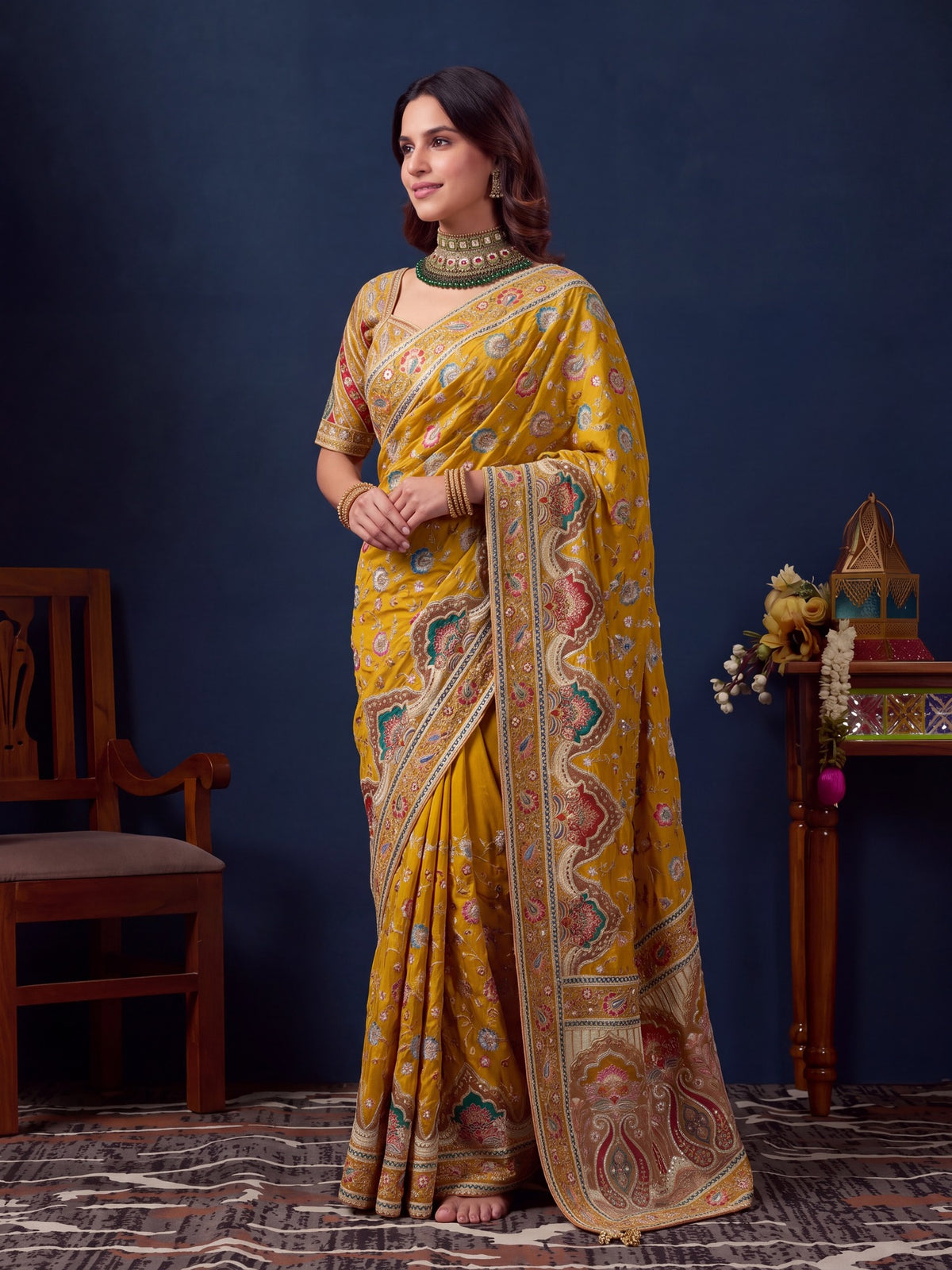 Yellow Silk Blend saree – detail view 2