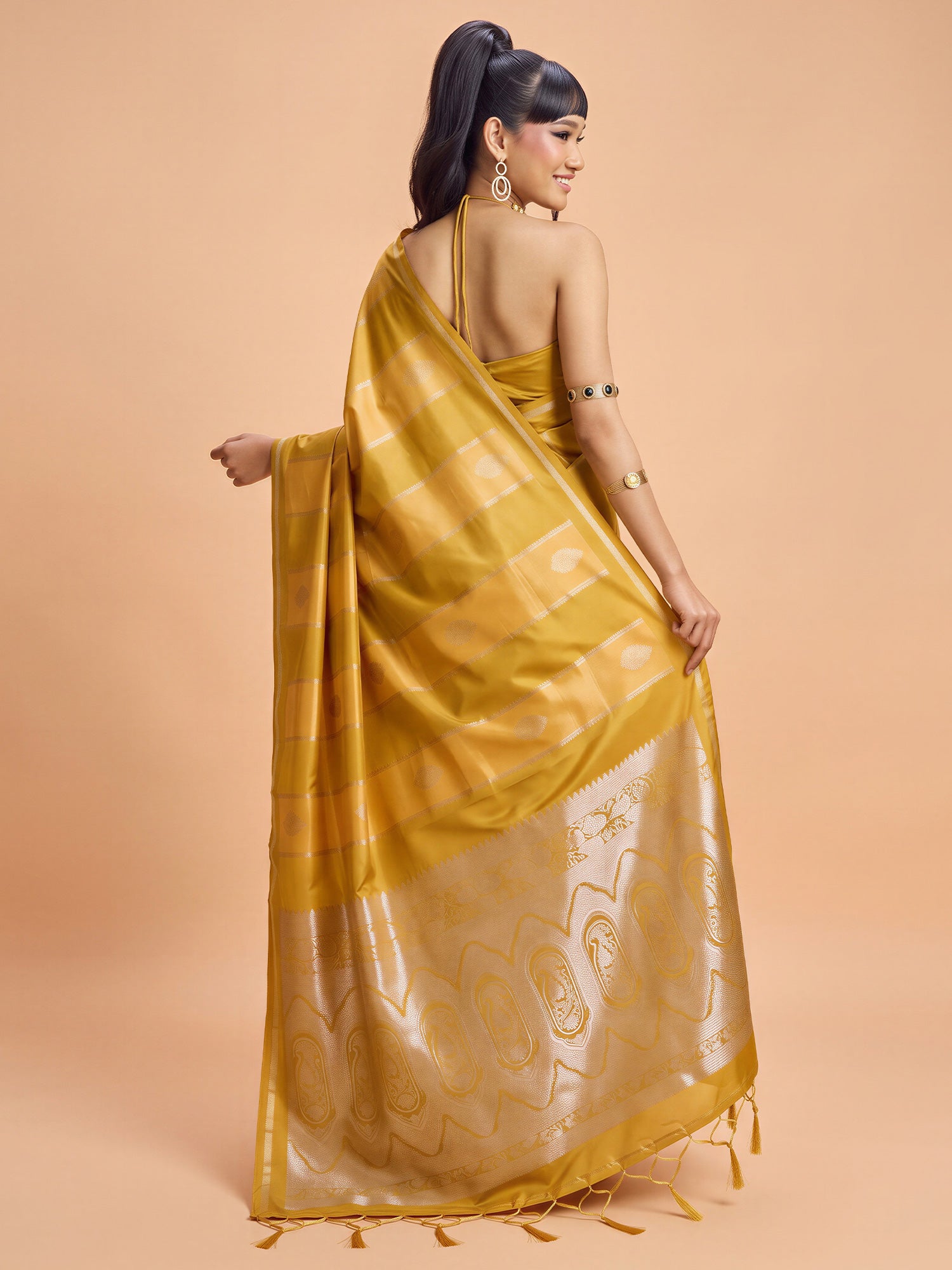 Mustard Satin saree – detail view 1