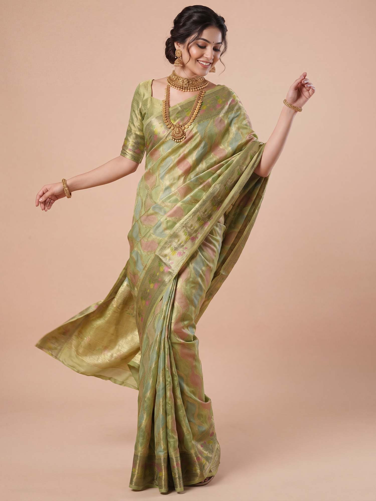 Light Green Organza saree – detail view 2