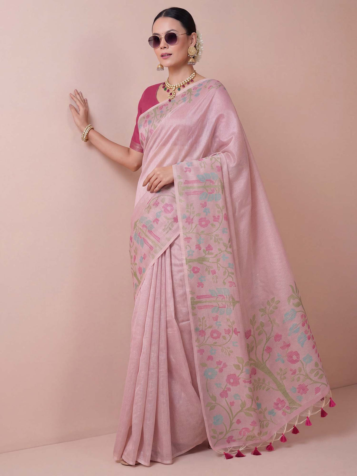 Pink Tissue saree – detail view 2