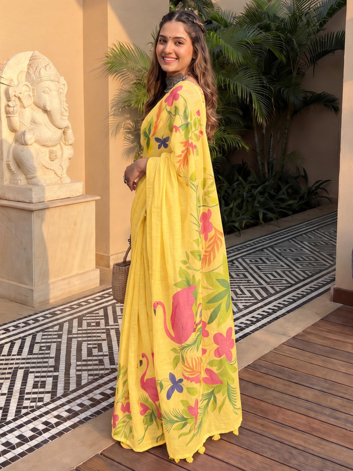 Pink linen saree view 4
