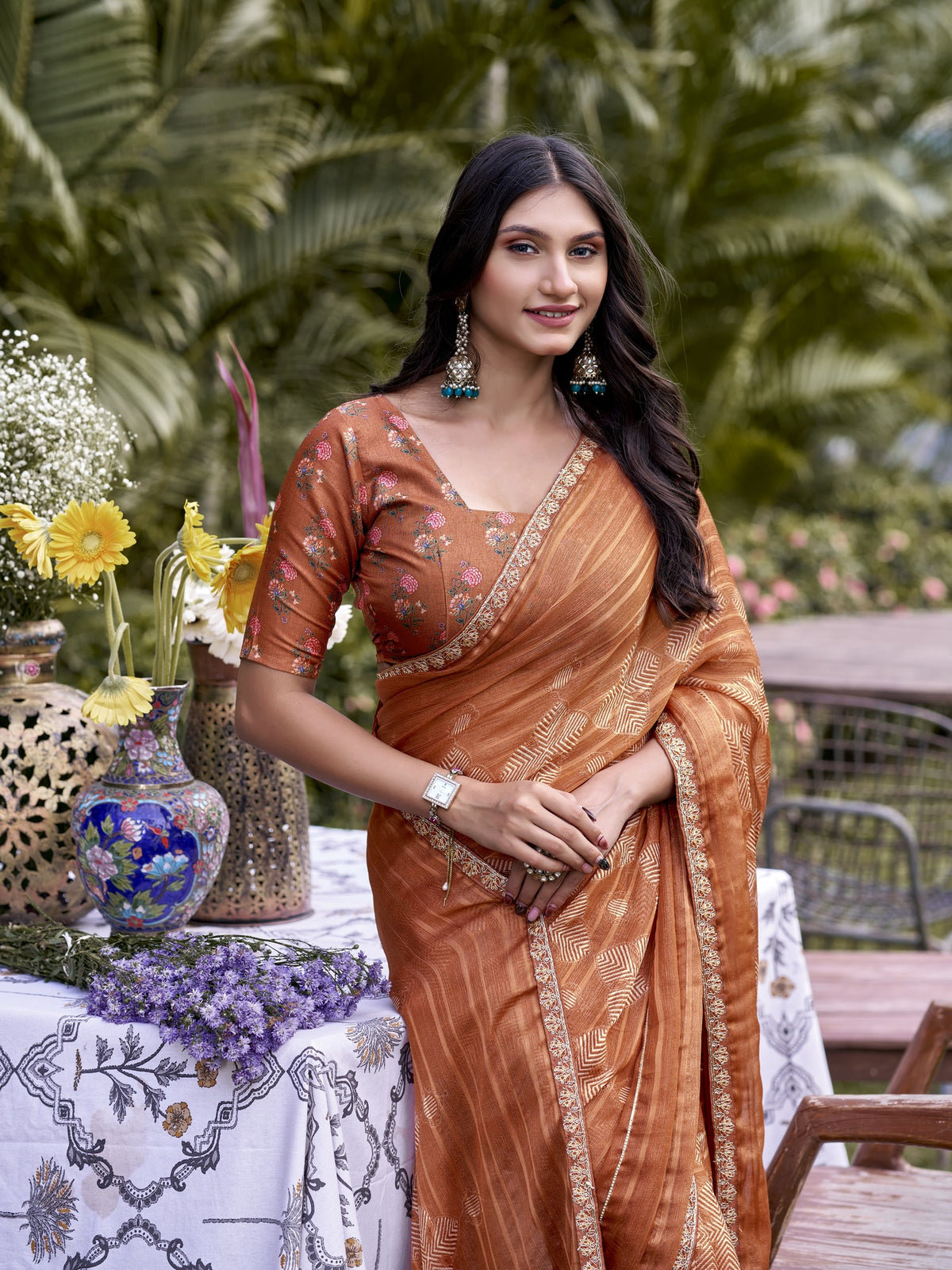 Rust Chiffon saree – detail view 4