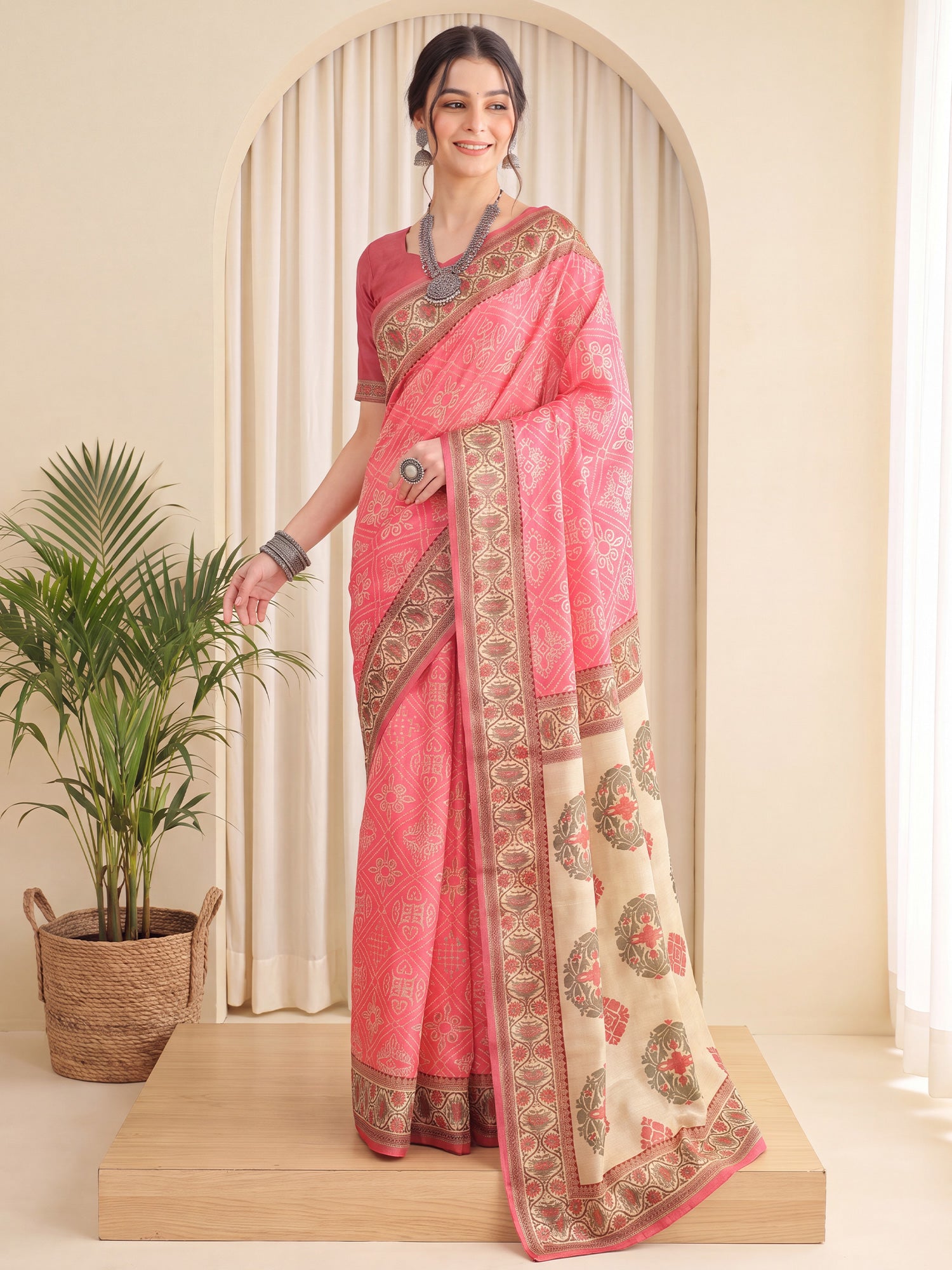 Peach Silk Blend saree – detail view 3