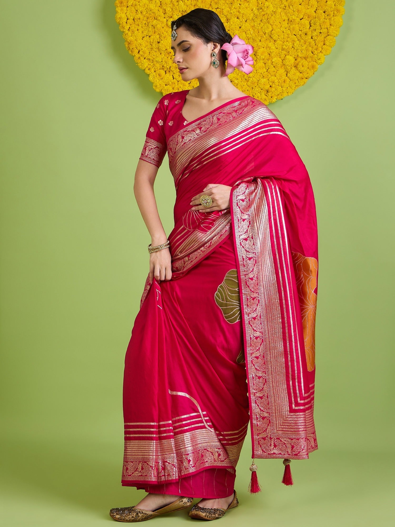 Pink Silk Blend saree – detail view 3