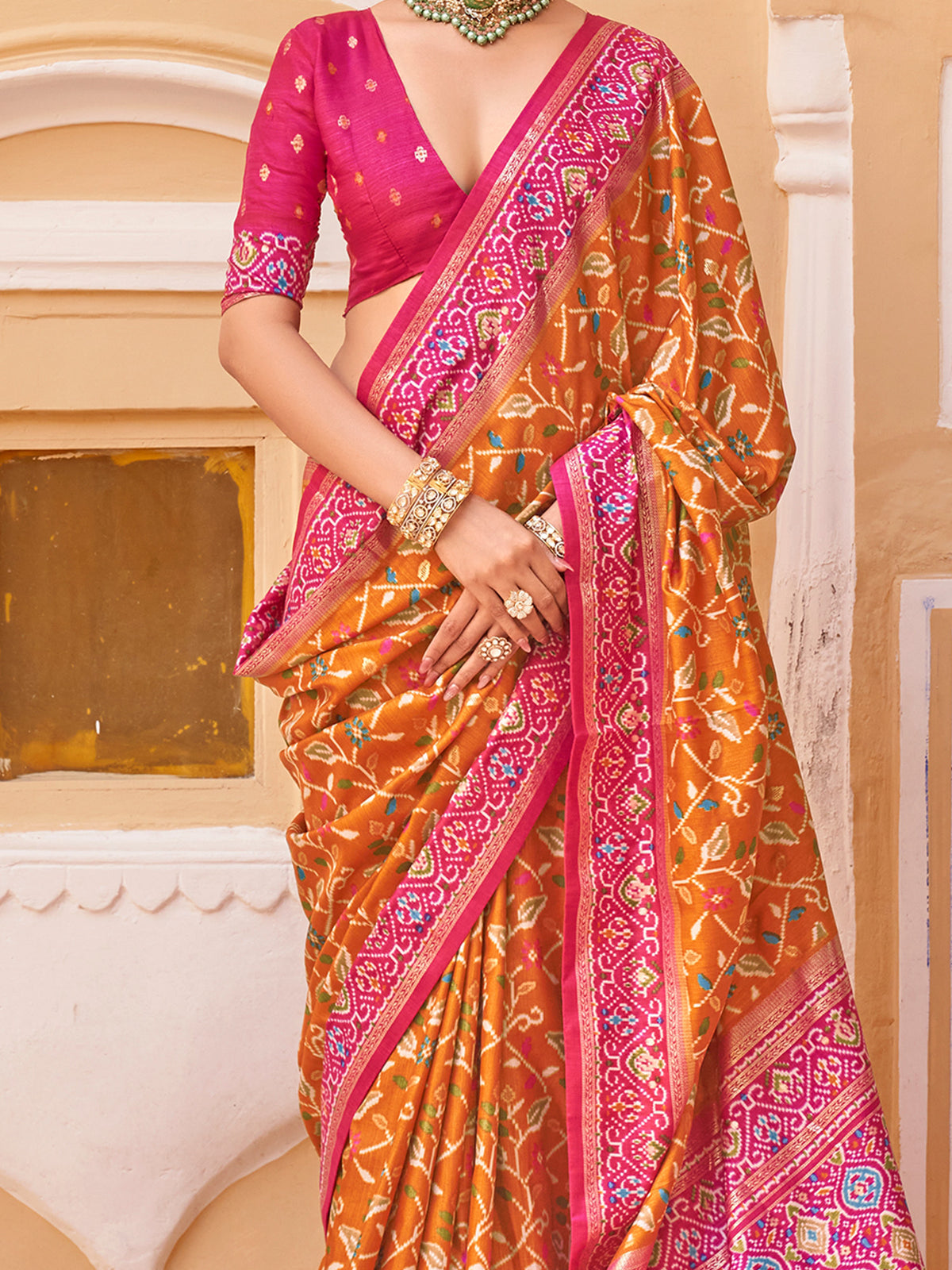 Mustard Silk Blend saree – detail view 2