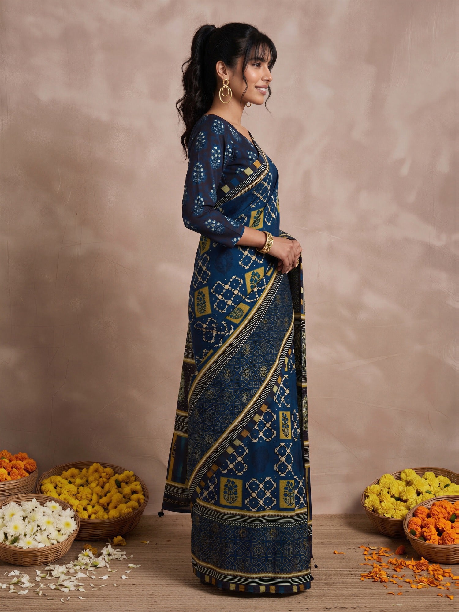 Navy Blue Viscose Silk saree – detail view 2