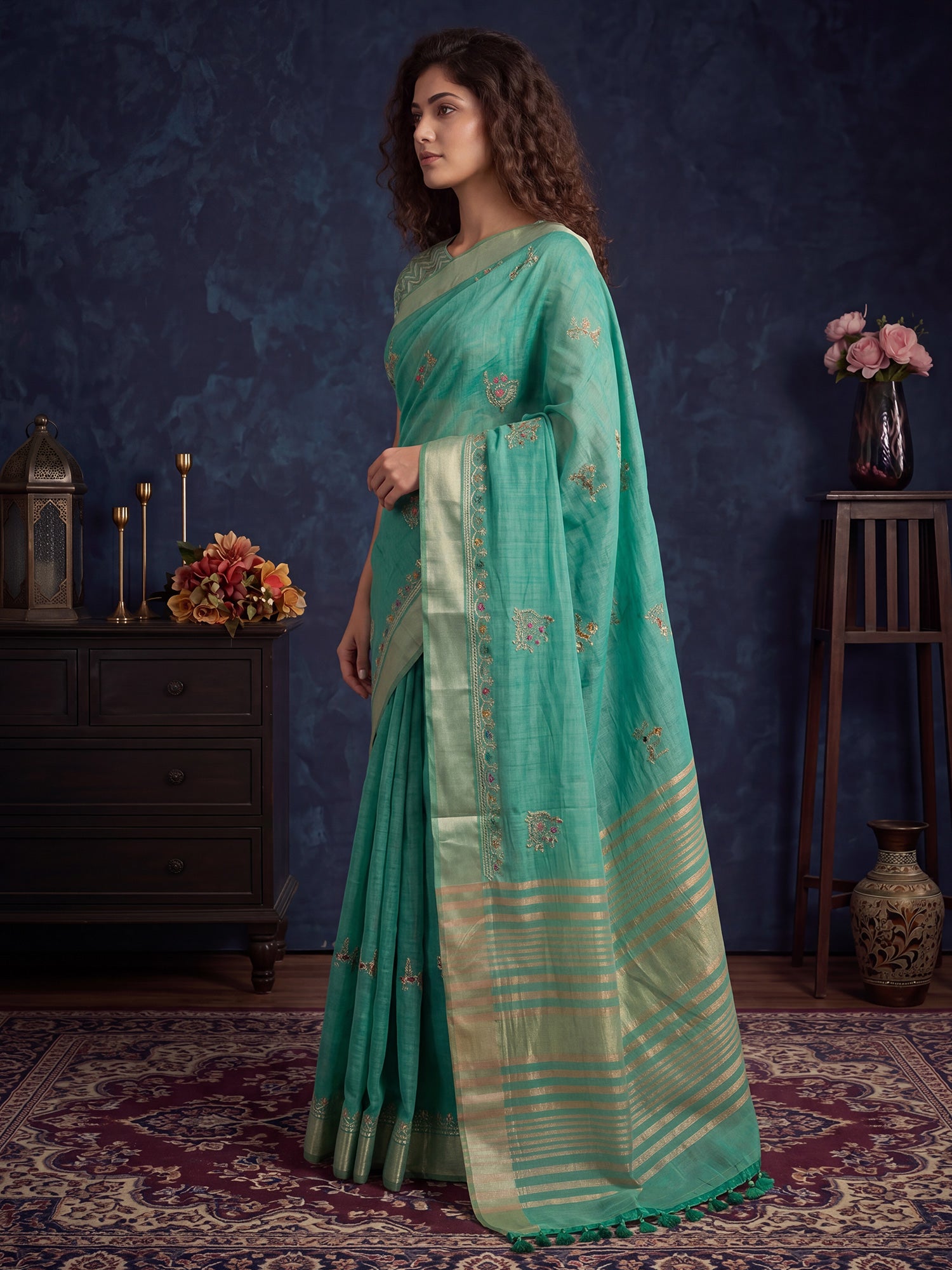 Sea Green Cotton Linen saree – detail view 2