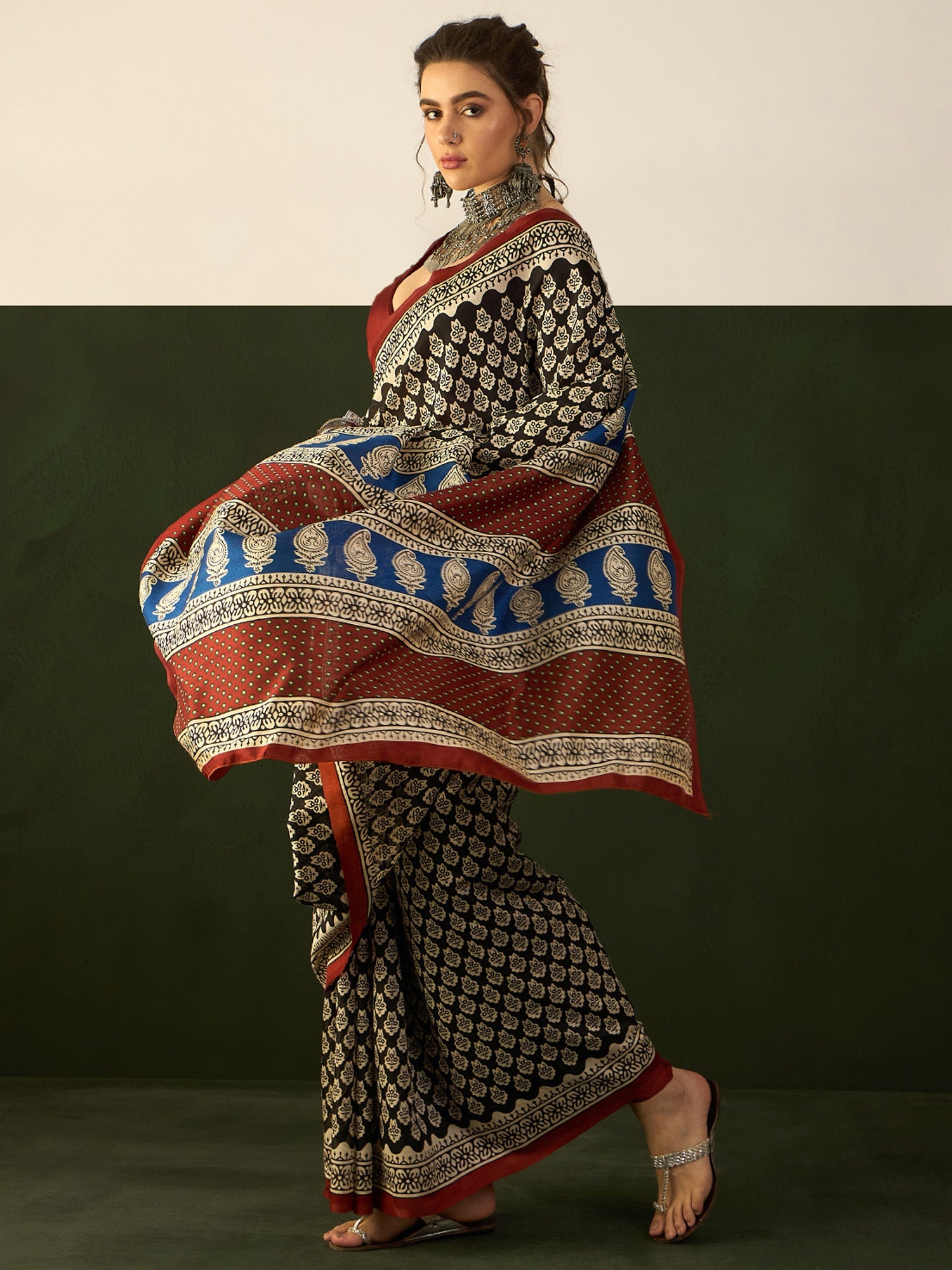 Black Bhagalpuri Silk Block Printed Saree - Ressa