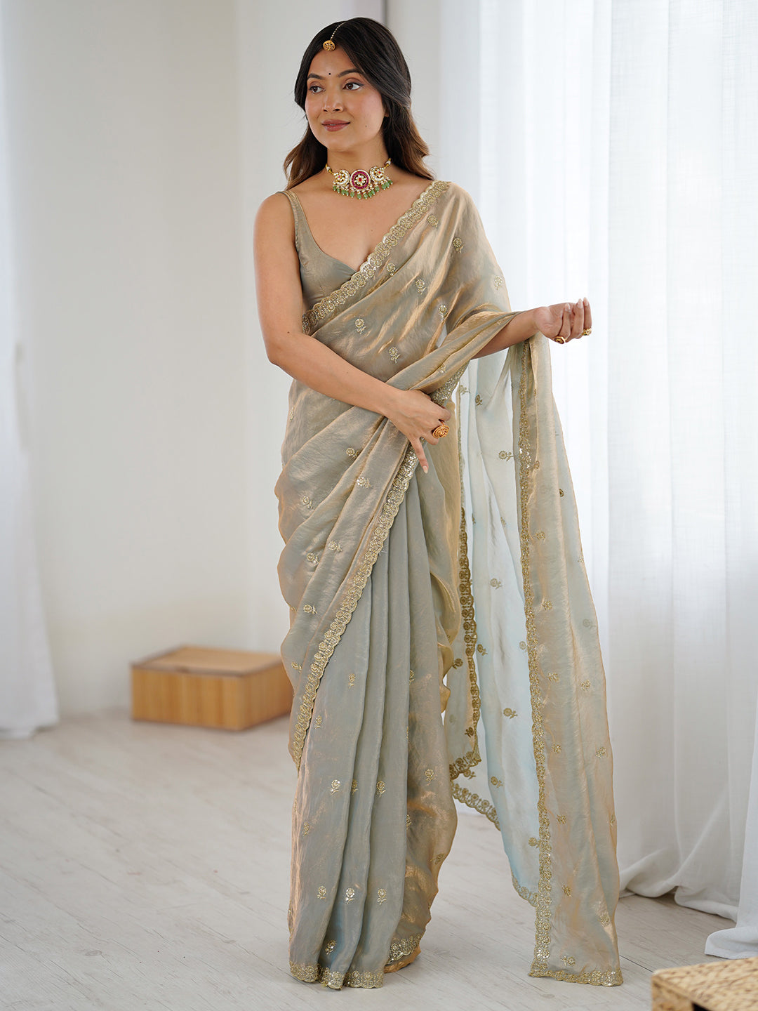 saree for wedding function for mom