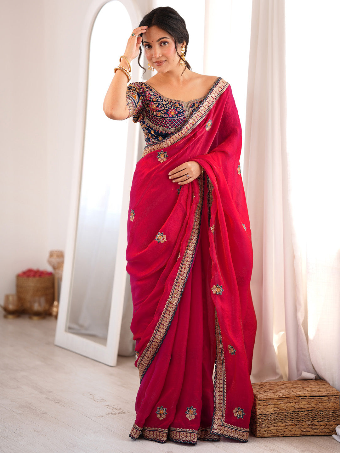 reception wear saree
family wear saree
traditional wear saree
