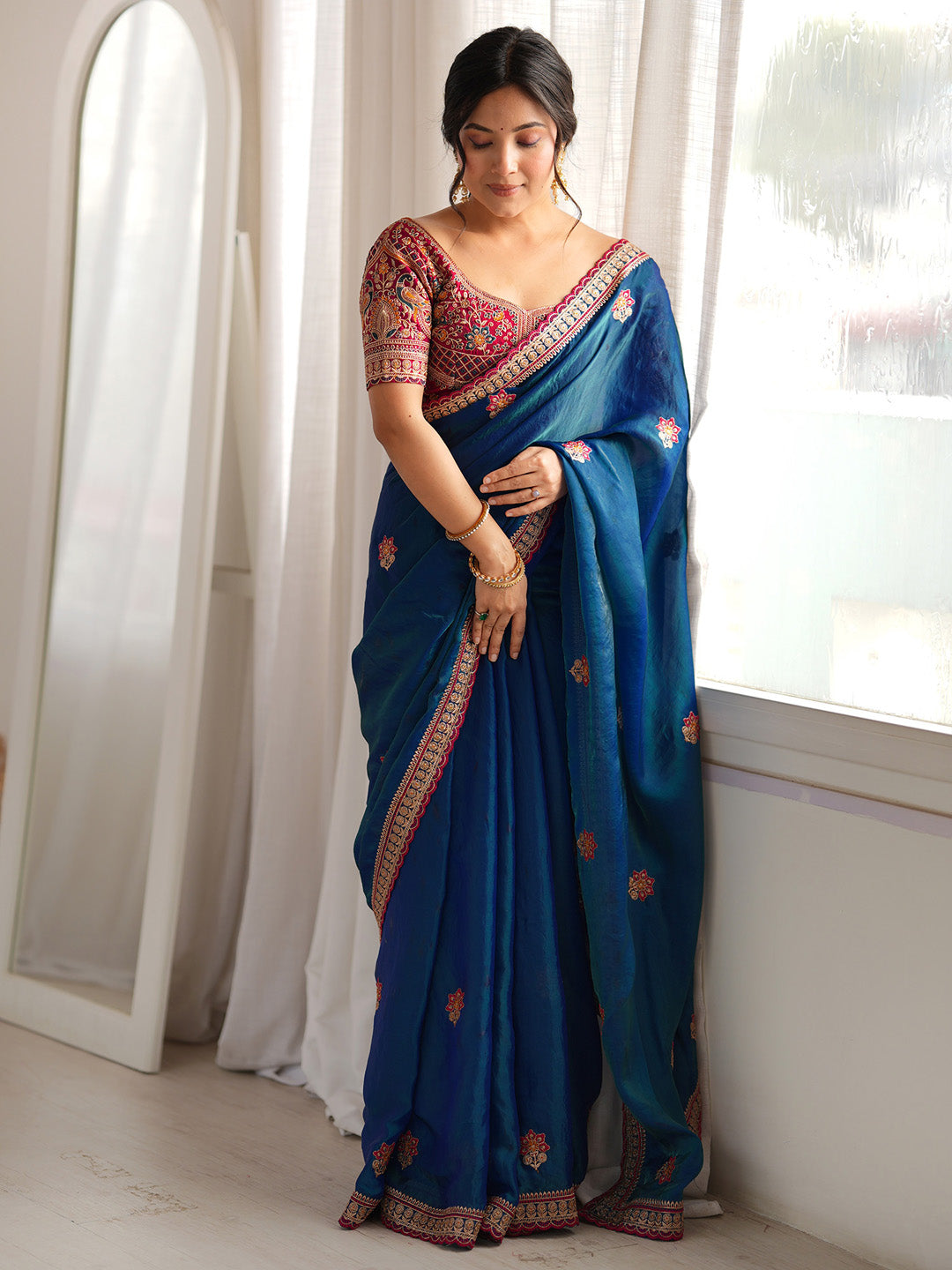 PARTYWEAR SAREE
FESTIVE WEAR SAREE
WEDDING SAREE COLLECTION
