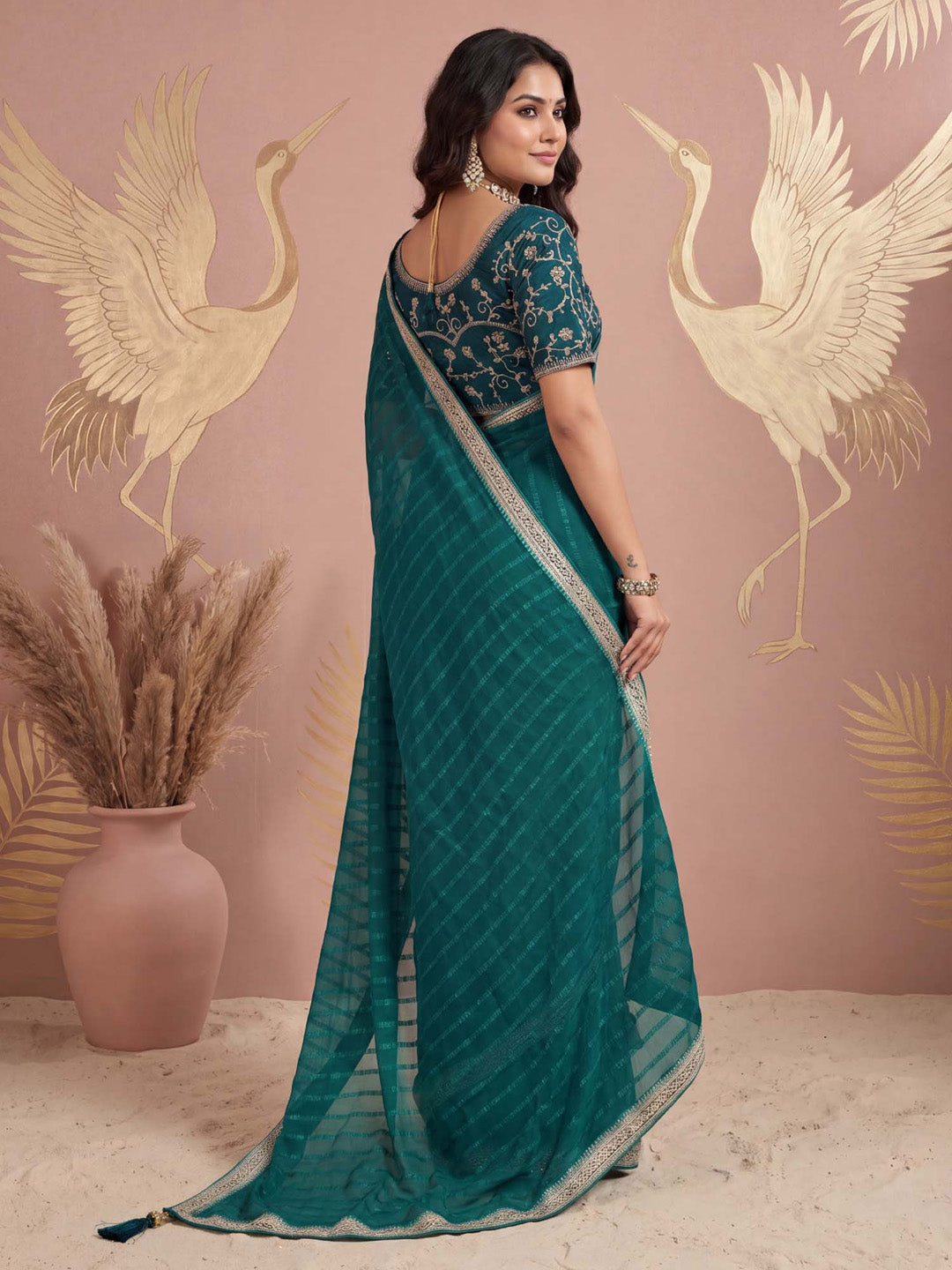 tending saree