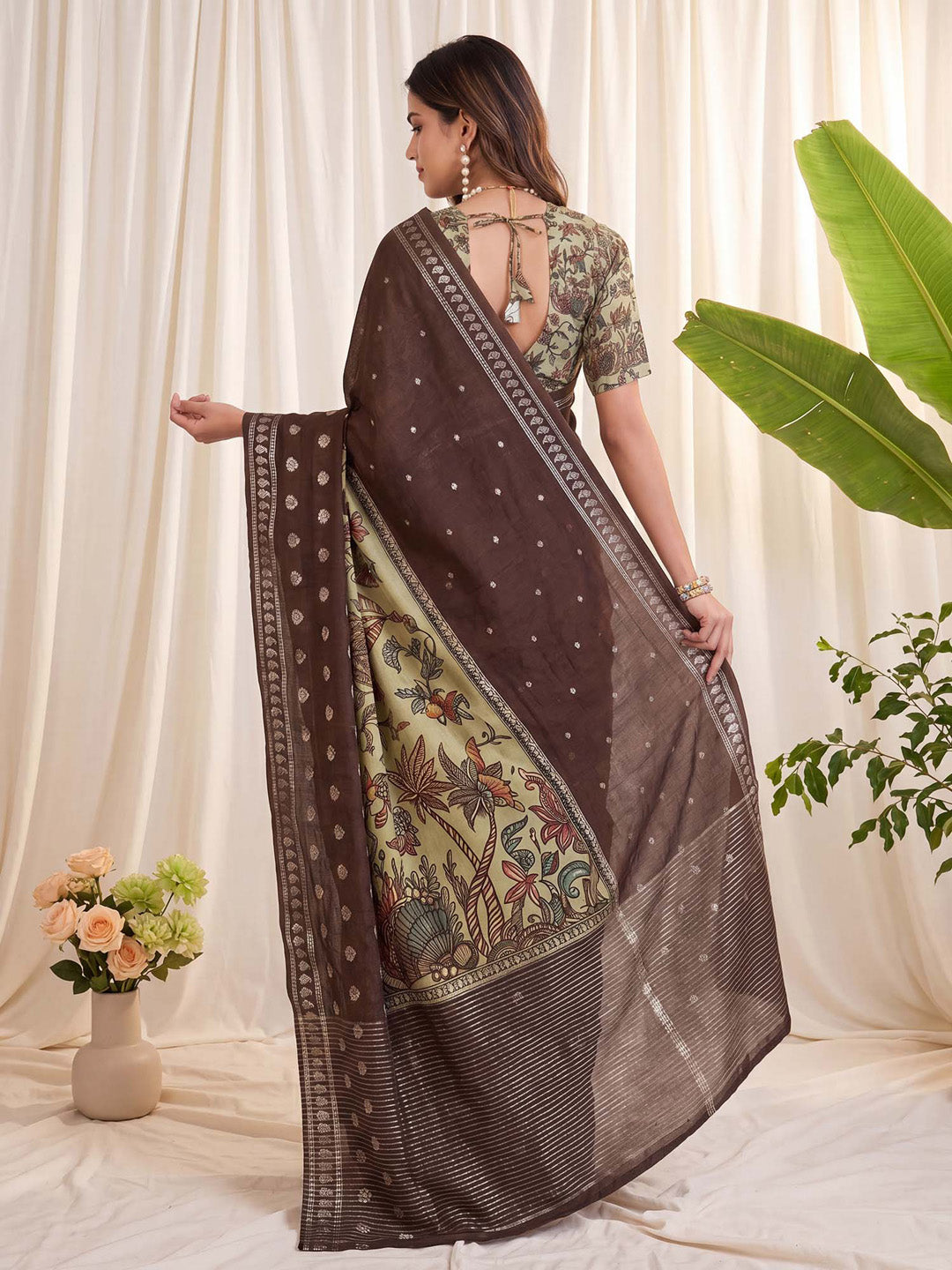 normal days sarees
printed sarees