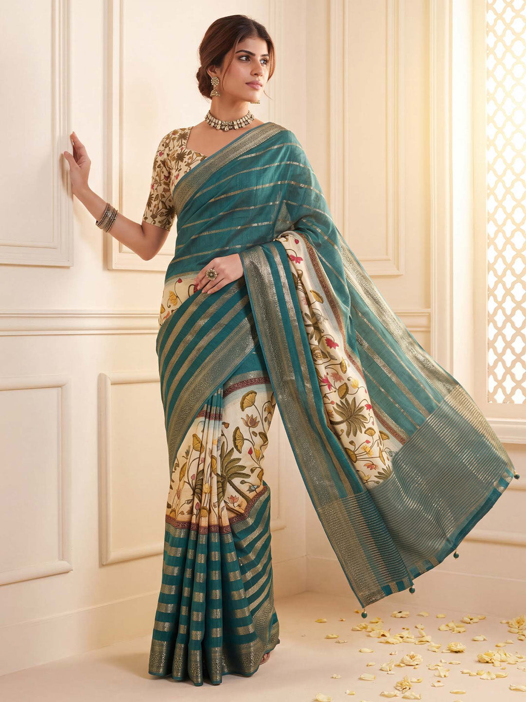 gift for mom 
gift for sister
gift for wife saree