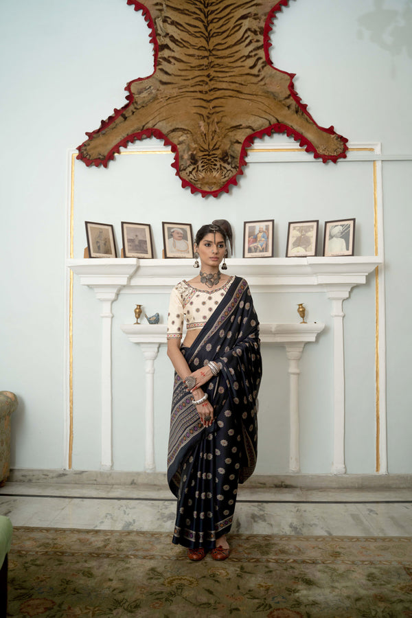 Kaala Surma Shaahi Saree