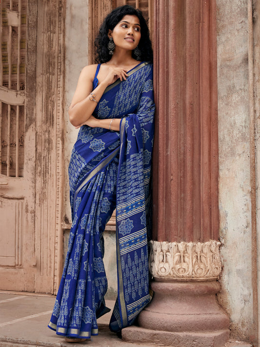 Suravi Indigo Ethnic Motif Mal Cotton Saree with Zari Border & Indigo Blouse Piece