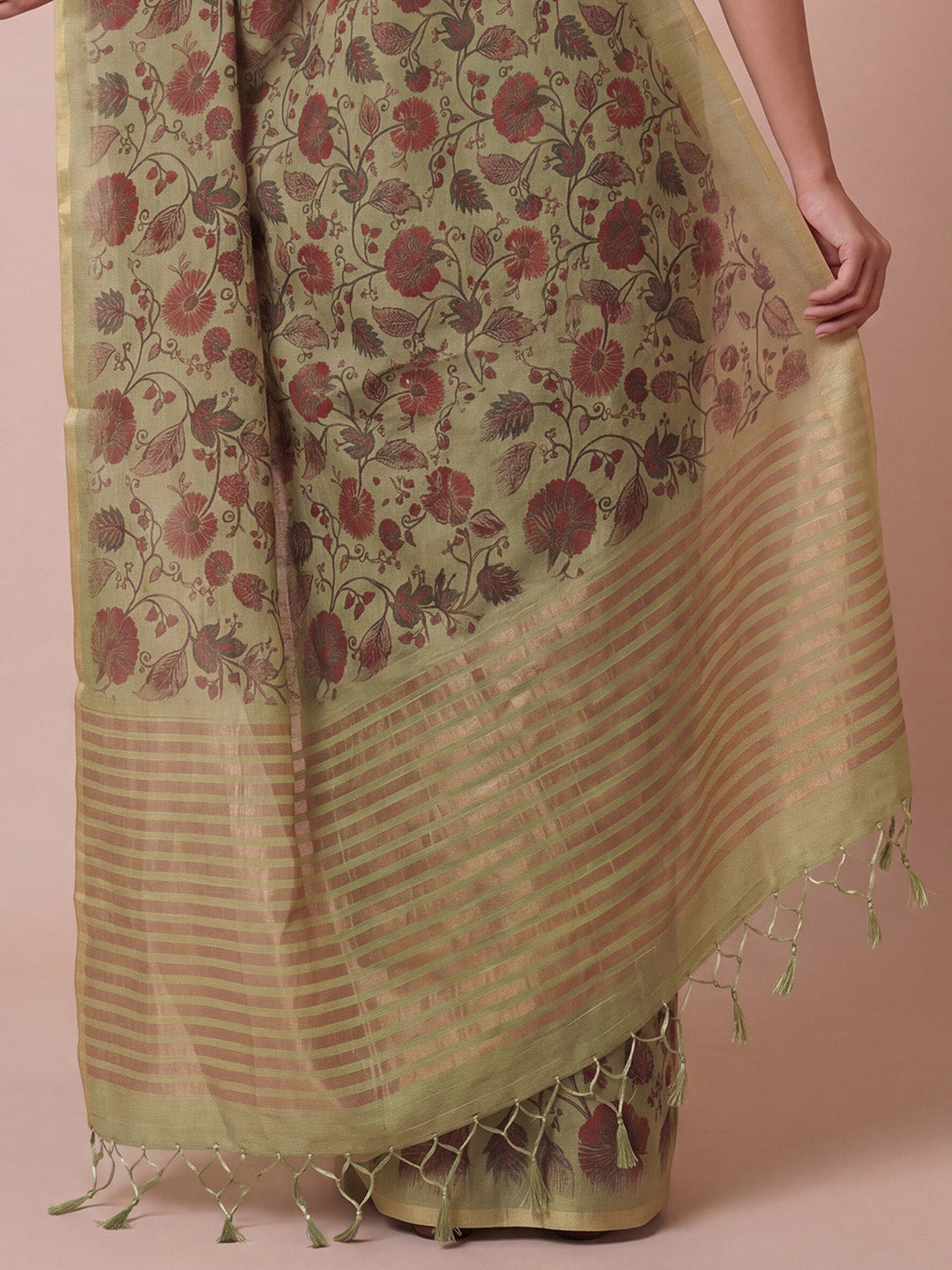 reception wear saree
trending sarees
normal sarees