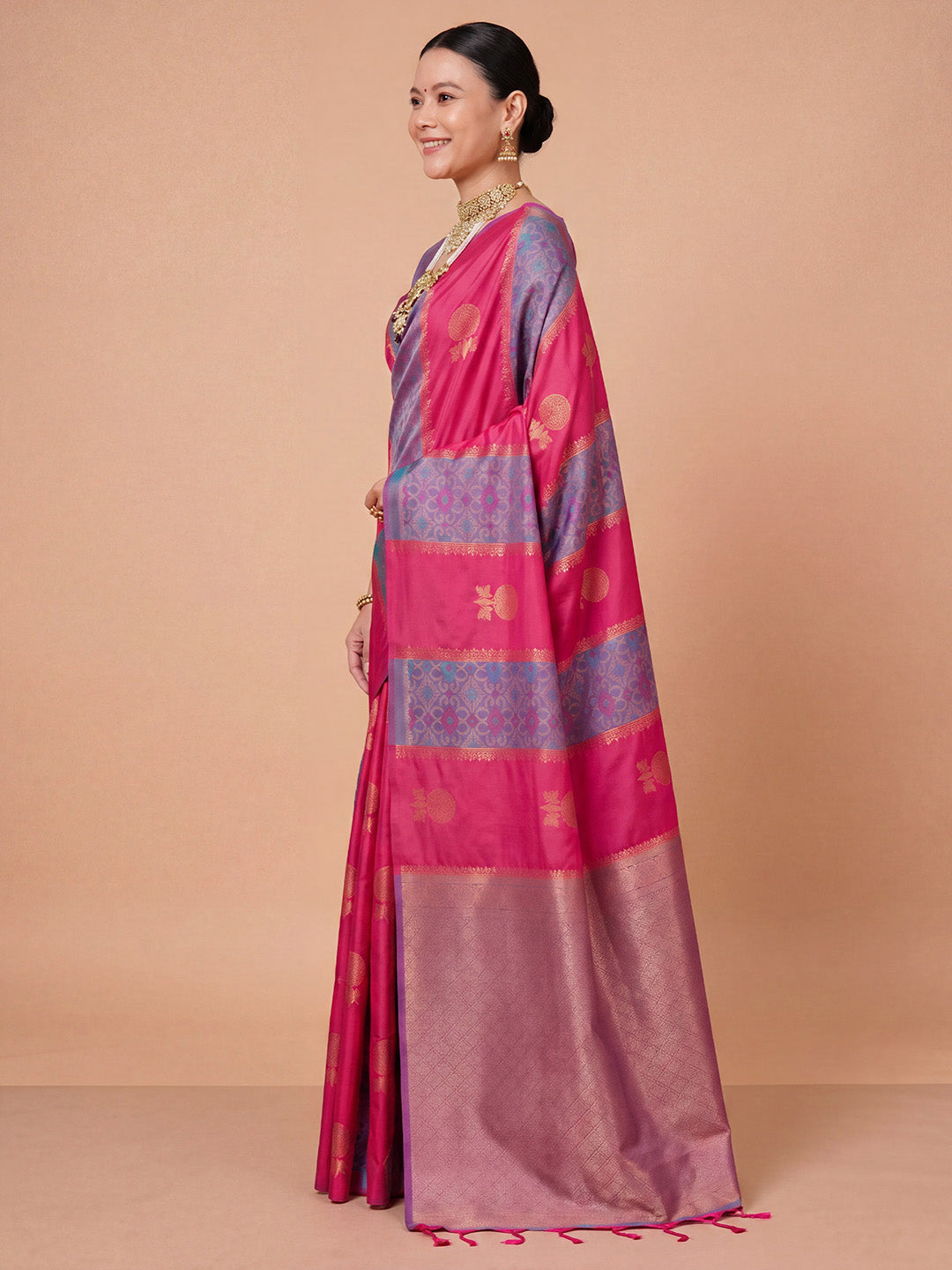 marriage function saree
reception wear saree
wedding wear saree