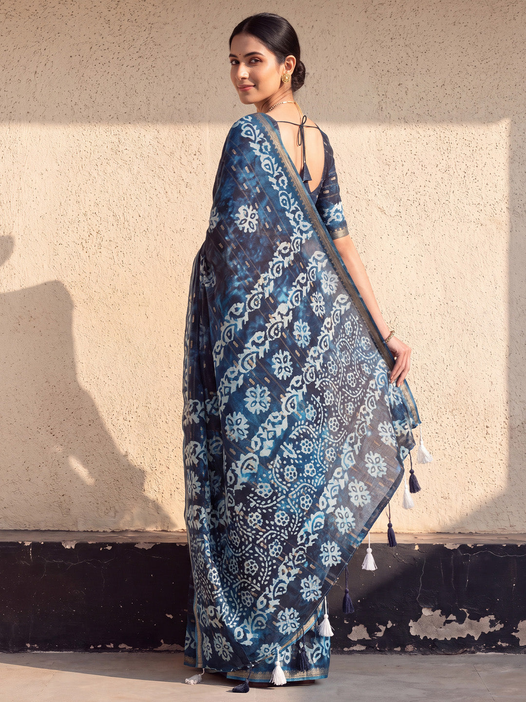 trendy saree
casual saree collection
casual wear