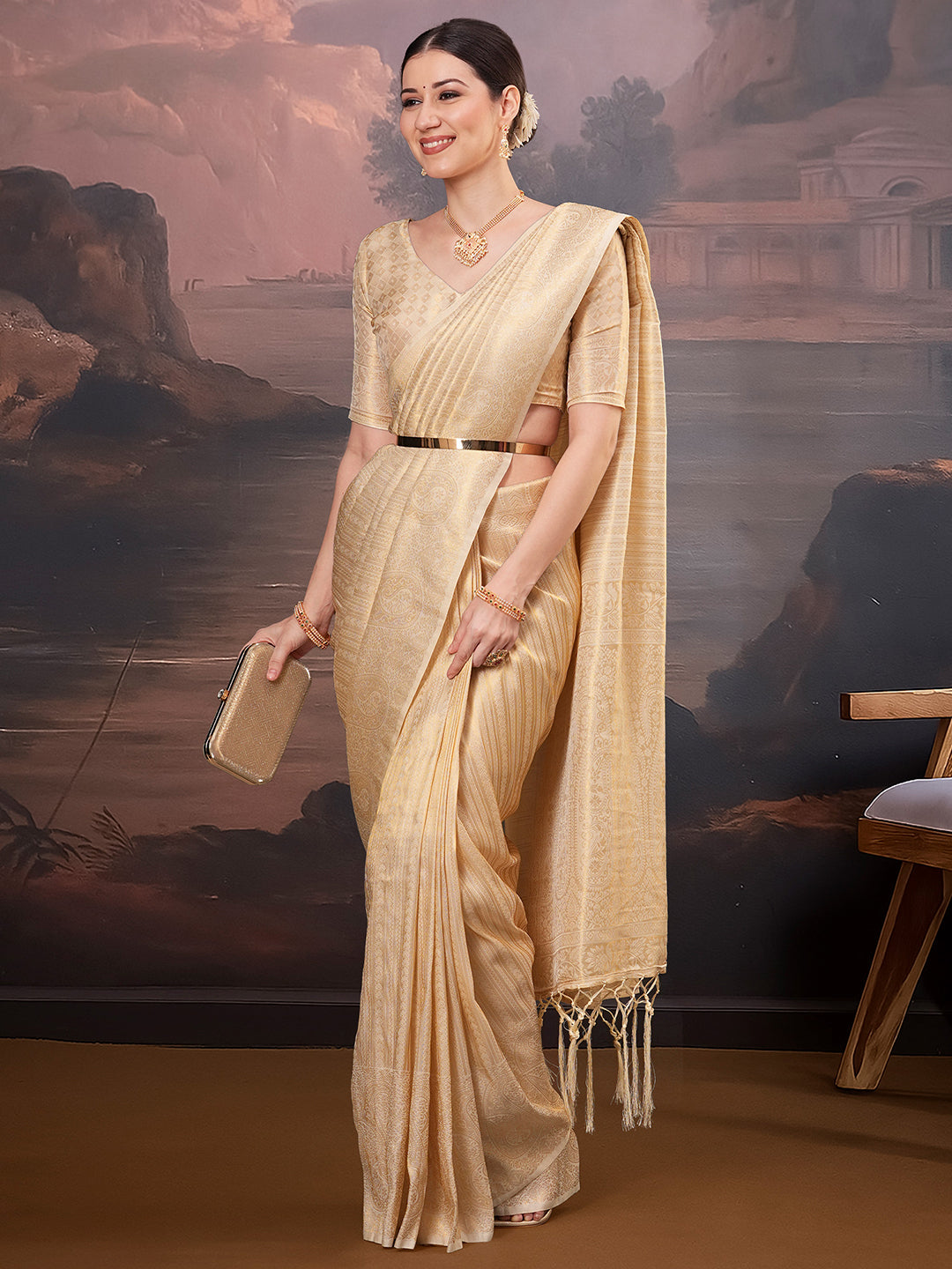traditional saree look for girl