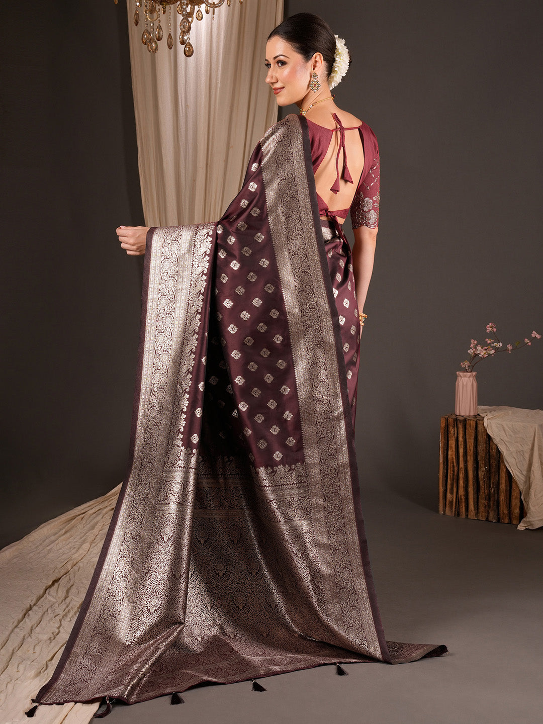 best trending saree collection
trendy saree