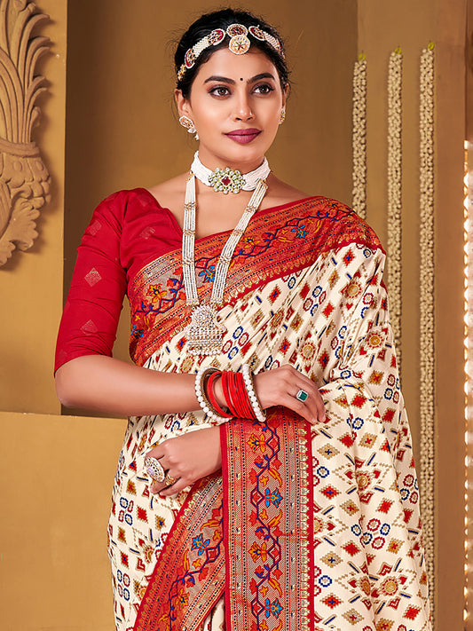 Off white Silk Blend Woven Printed Saree