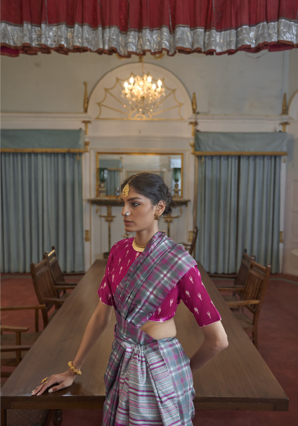 Buy fab silk saree at Rs. 1900 online from Fab Funda silk sarees :  darfashion6