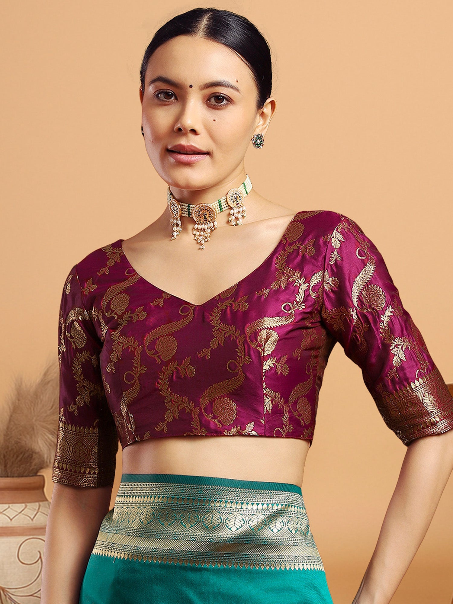 Banarasi Satin Silk Gold Zari Floral Weaving Zari Border Saree - Ressa