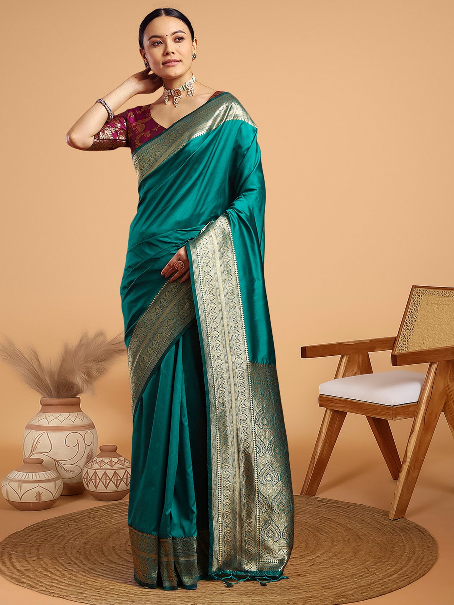 Banarasi Satin Silk Gold Zari Floral Weaving Zari Border Saree - Ressa