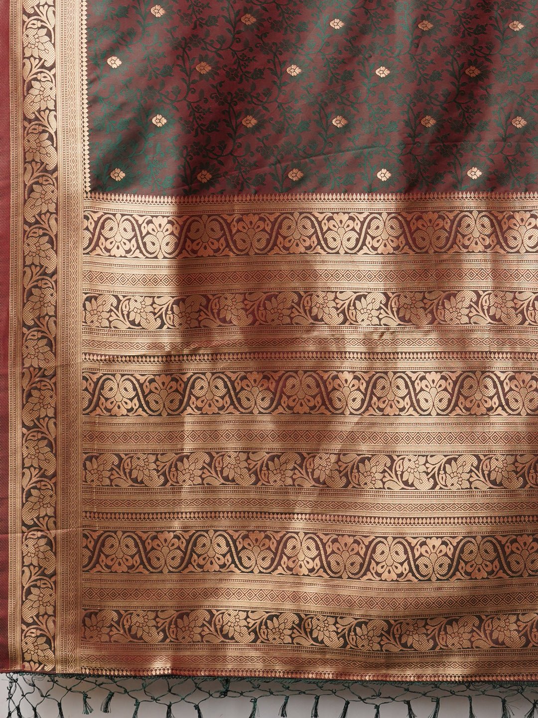 Banarasi Silk Saree with Multicolour Zari Booties. - Ressa