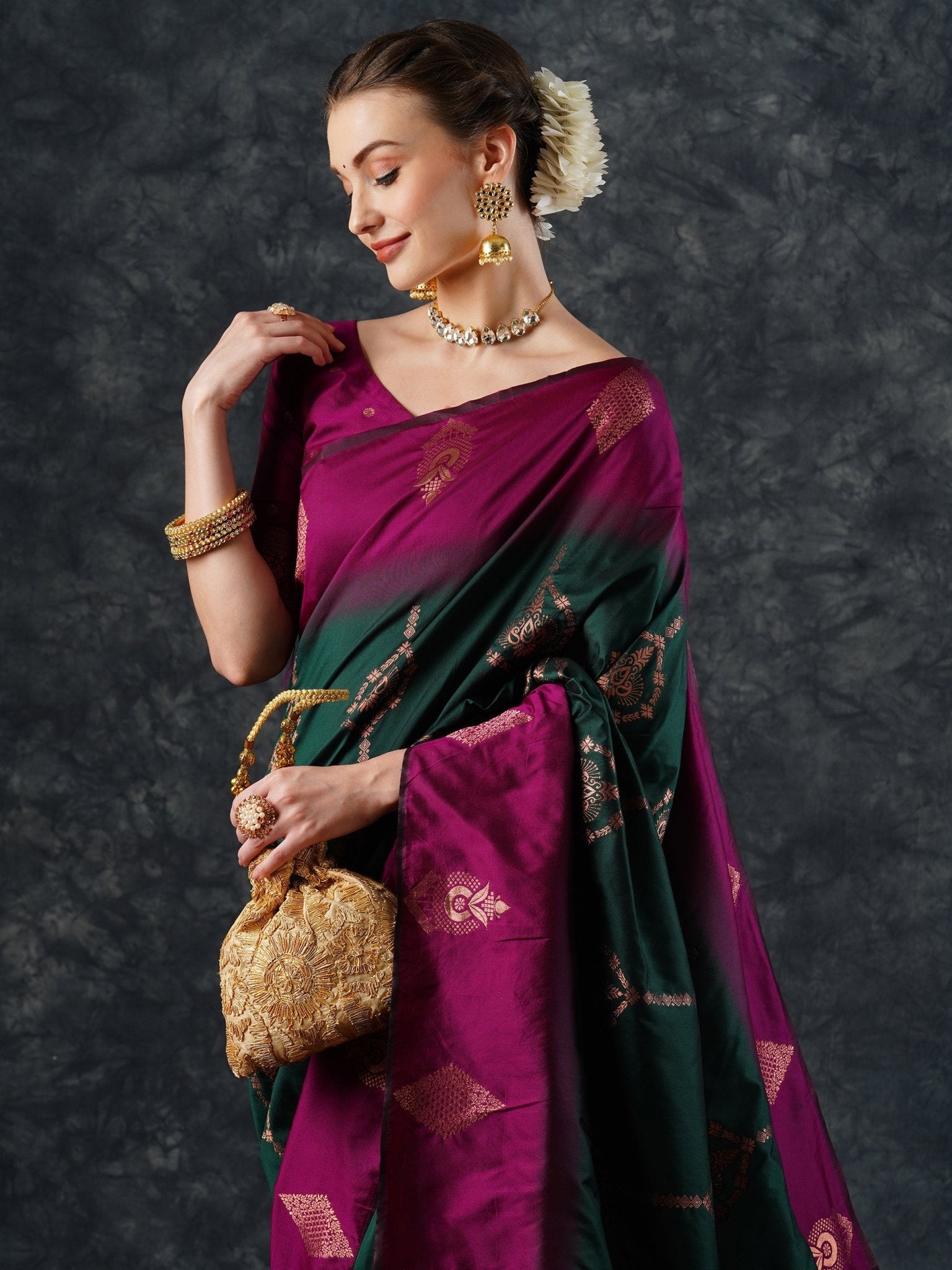 Banarasi Woven Silk Blend Gold Zari Floral Buti Saree - Ressa